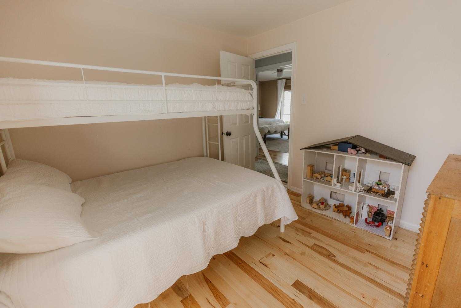 34185 Ahalt Dr photo 25