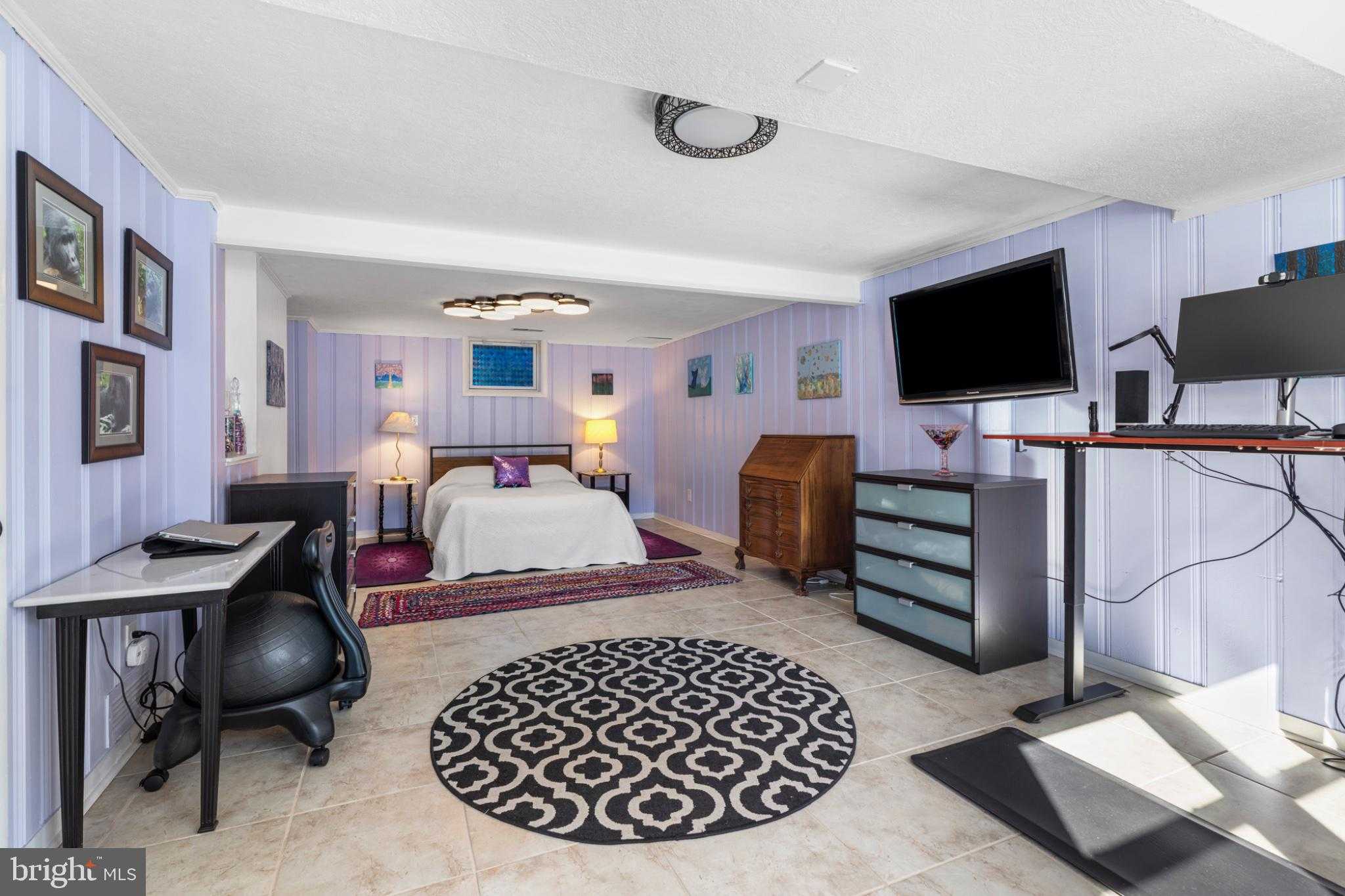 1101 Gypsy Ln W photo 34