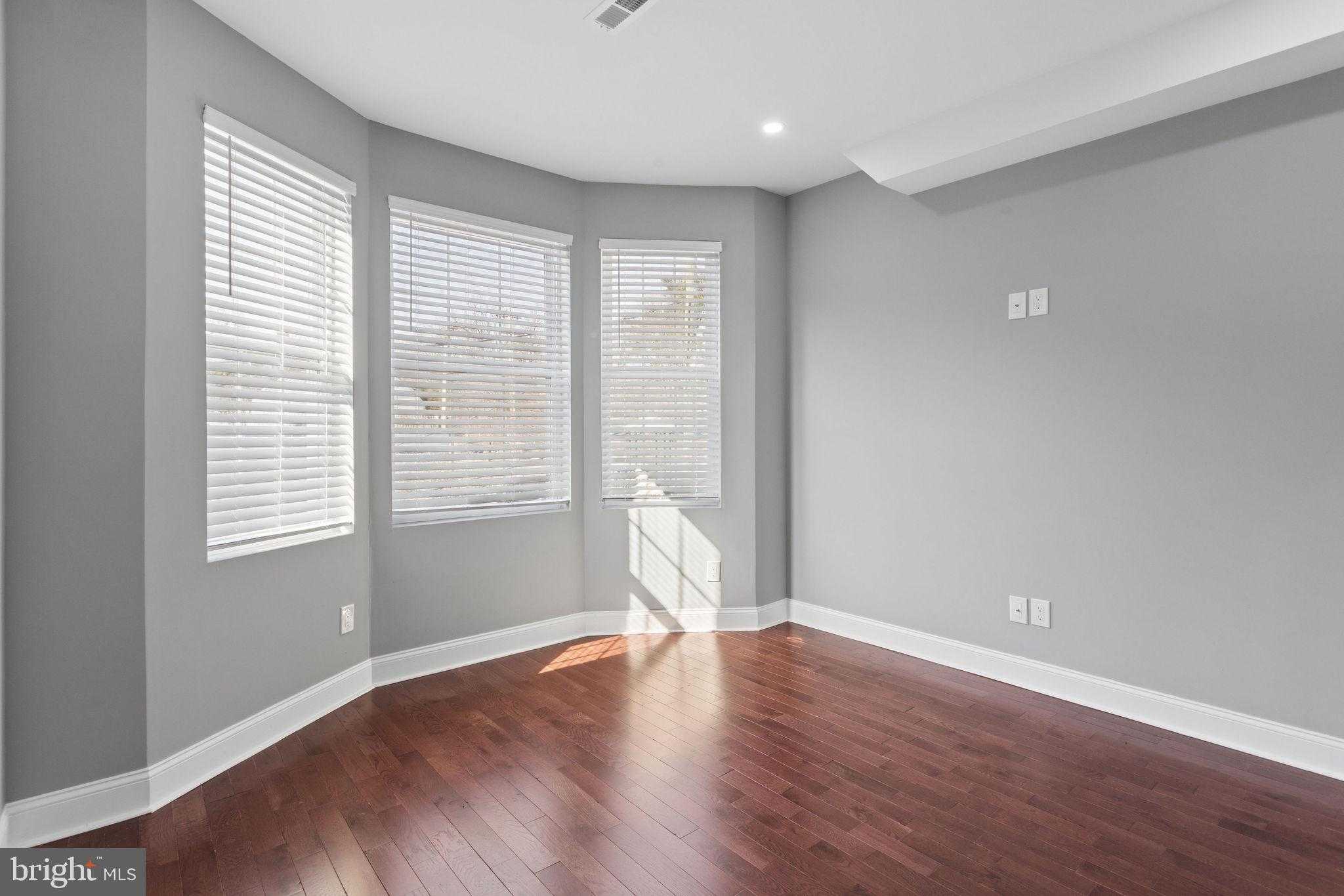 2602 Deacon St photo 14