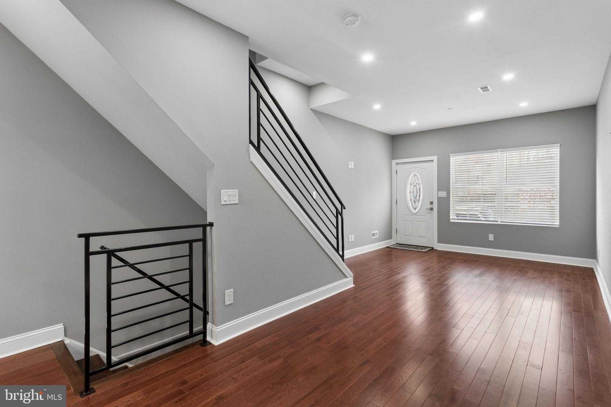 2602 Deacon St photo 7