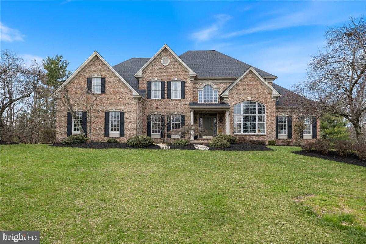 29 Farmhouse Ln photo 2