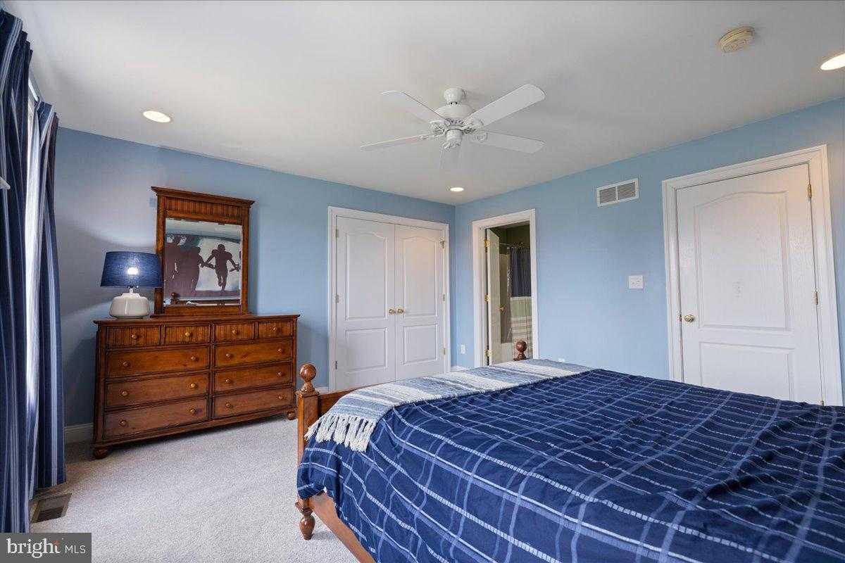 29 Farmhouse Ln photo 39