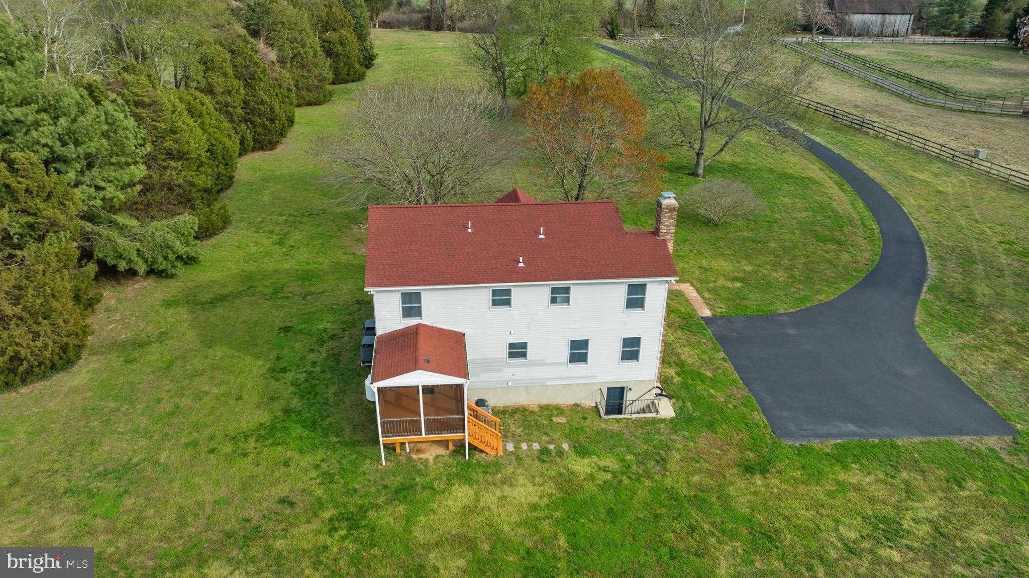 4355 Leitches Wharf Rd photo 14