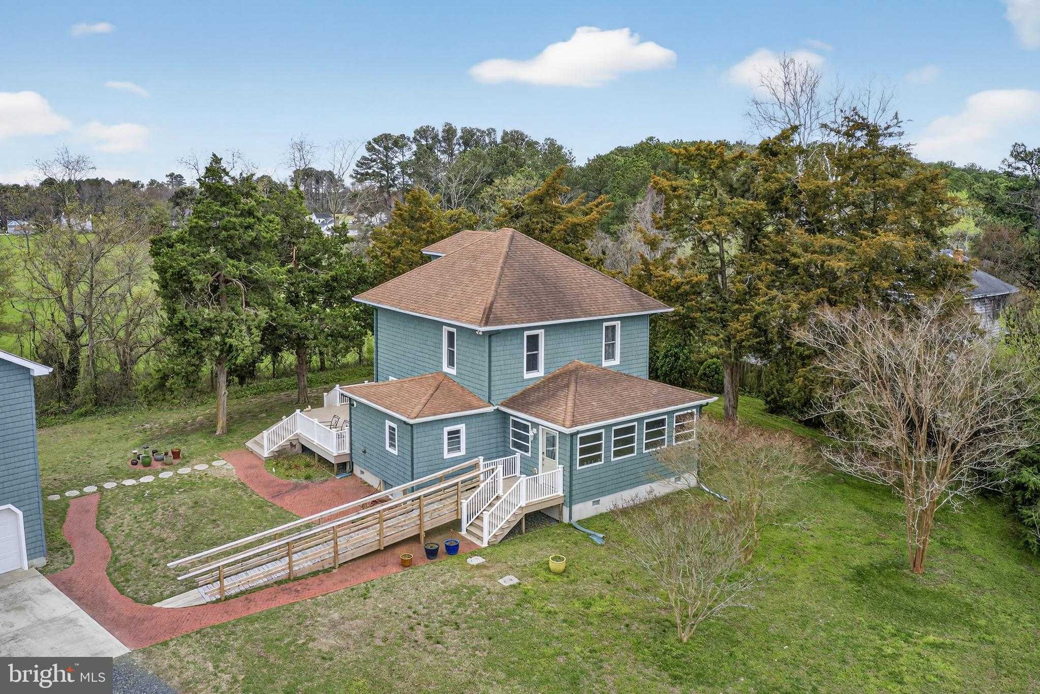 26837 Waller Ln photo 2