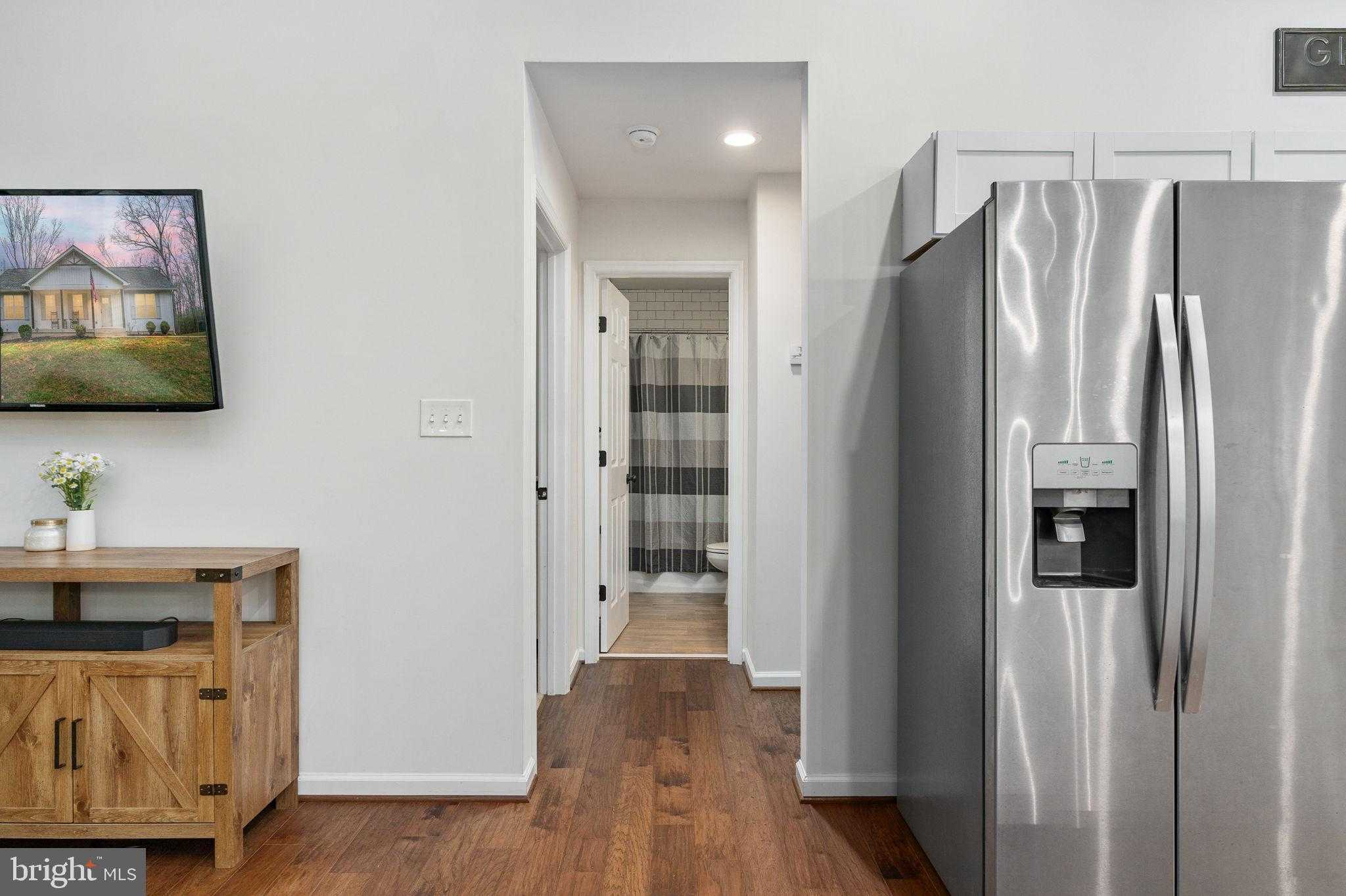 164 Cypress CT photo 33