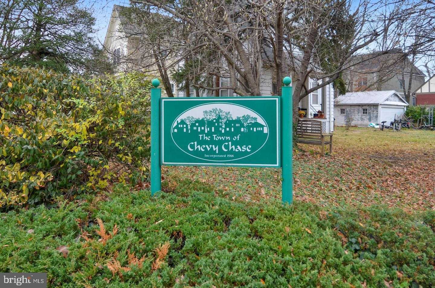 4428 Stanford St photo 17