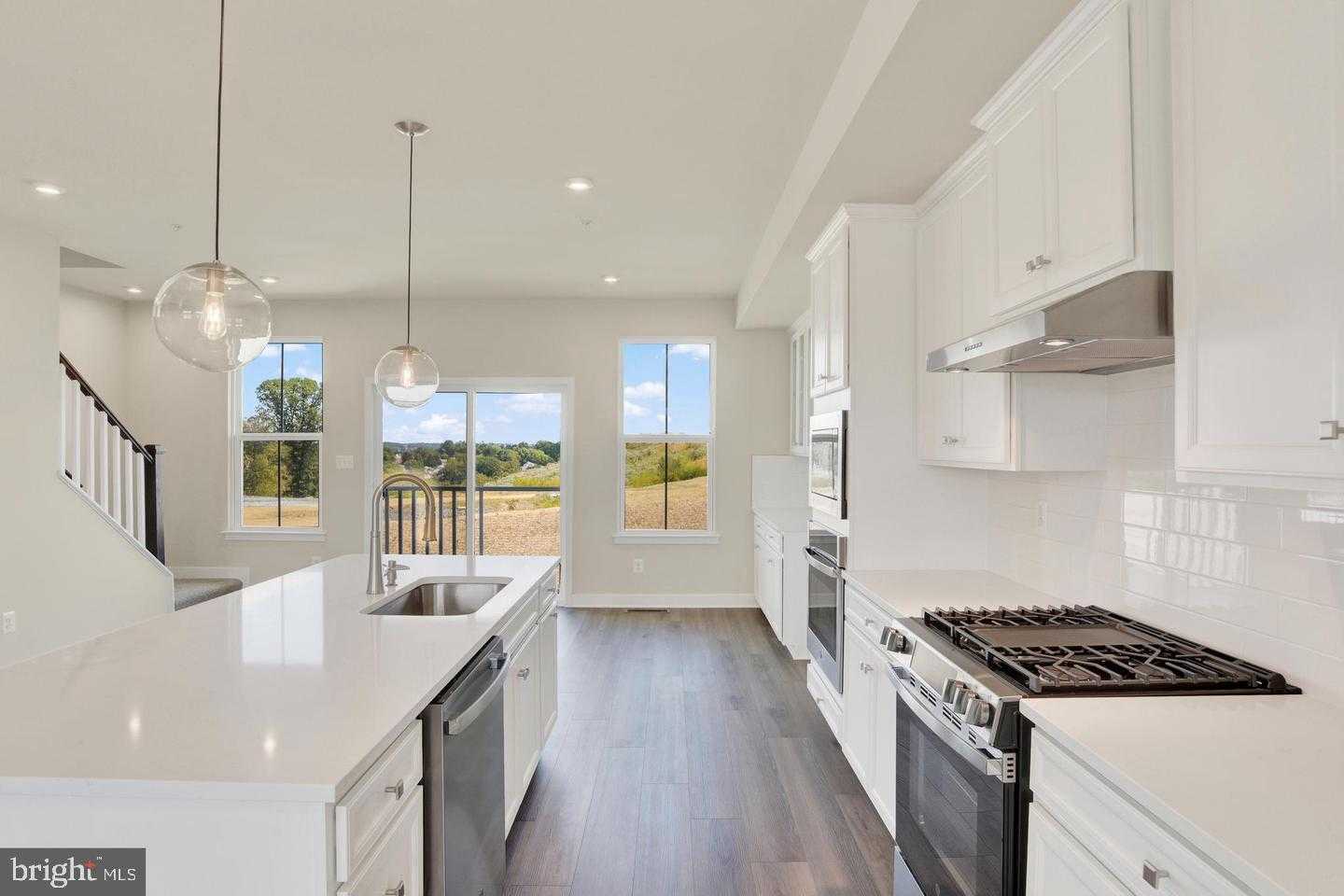 40 Rail Yard Dr photo 6