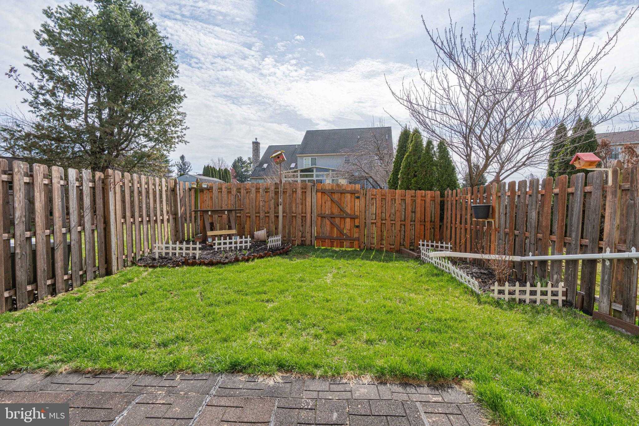 1069 Barnside Rd photo 34