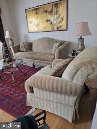 605 Lighthouse Landing Ln photo 5