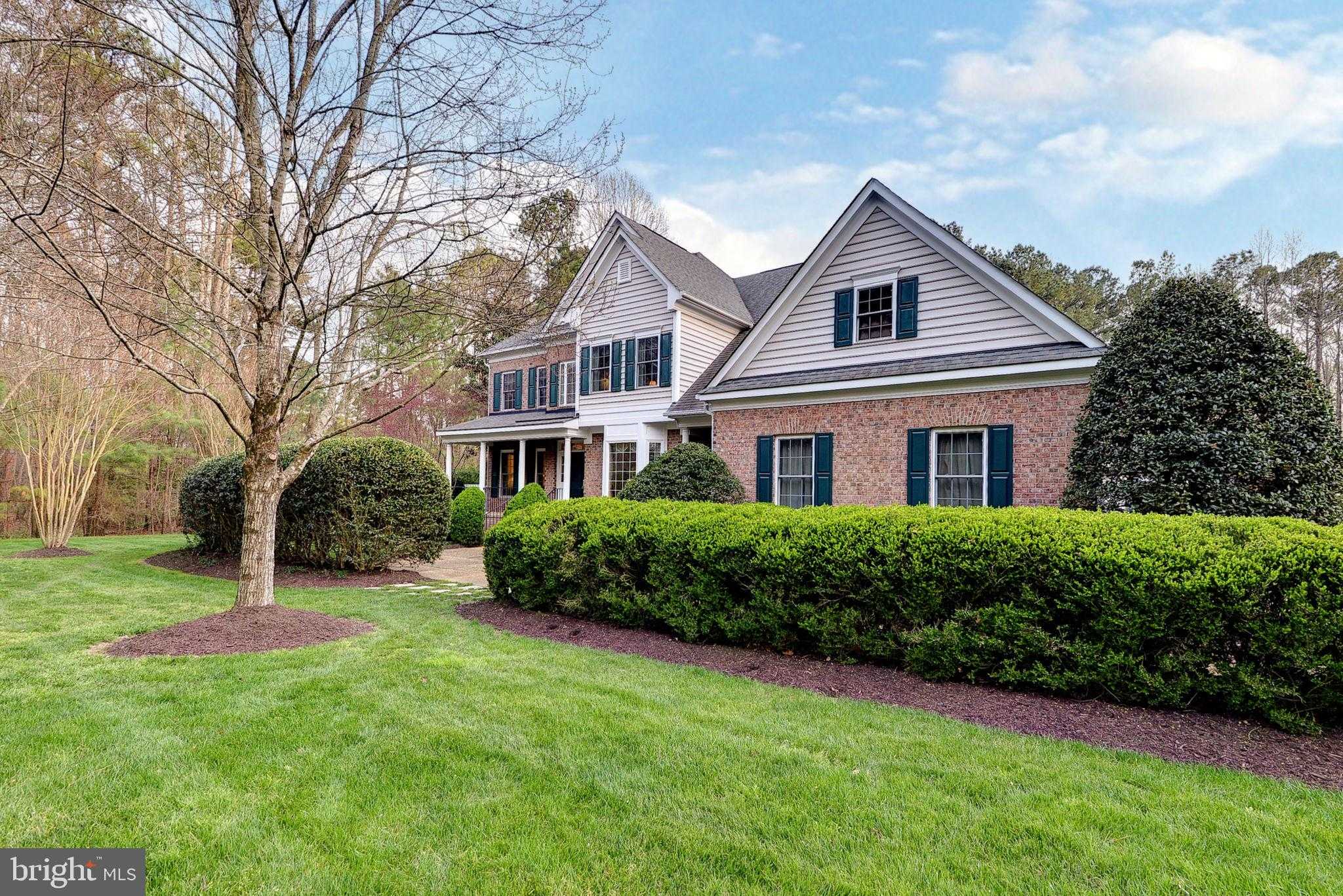 1693 Centennial Dr photo 2