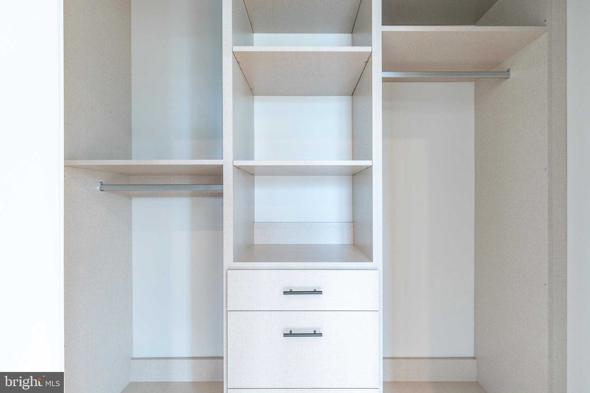 9739 Krewstown Rd photo 43