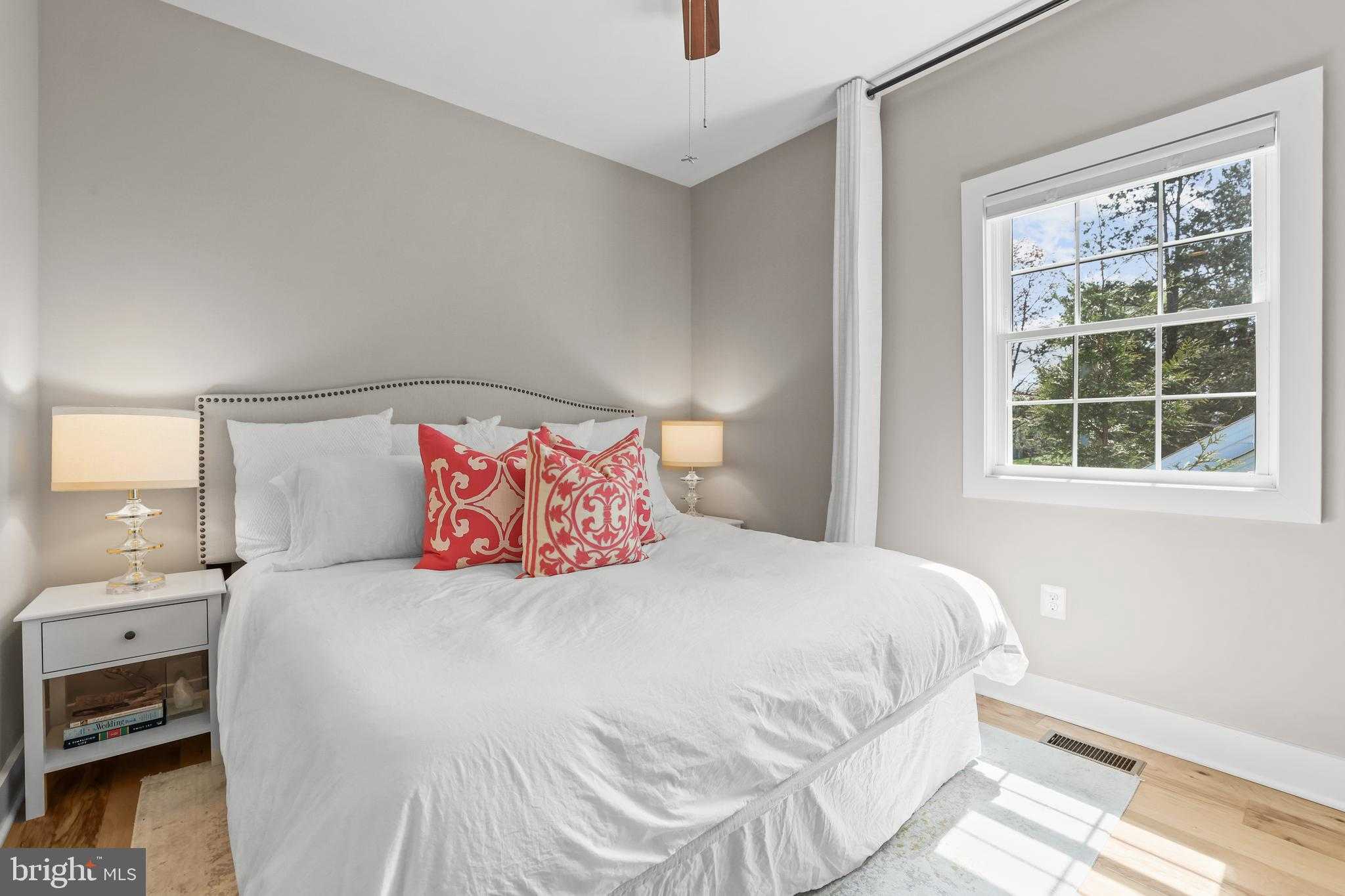 3209 Nottage Ln photo 41