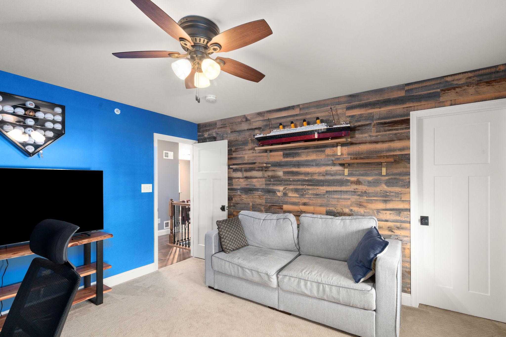 150 Steamboat CT photo 39