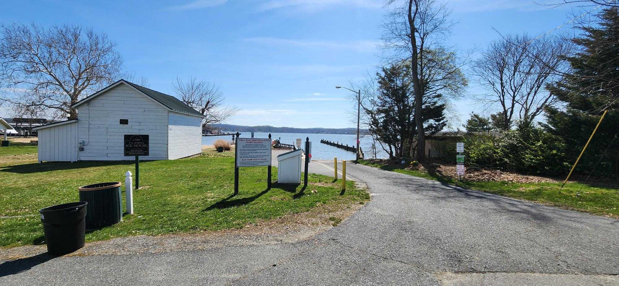 150 Steamboat CT photo 48