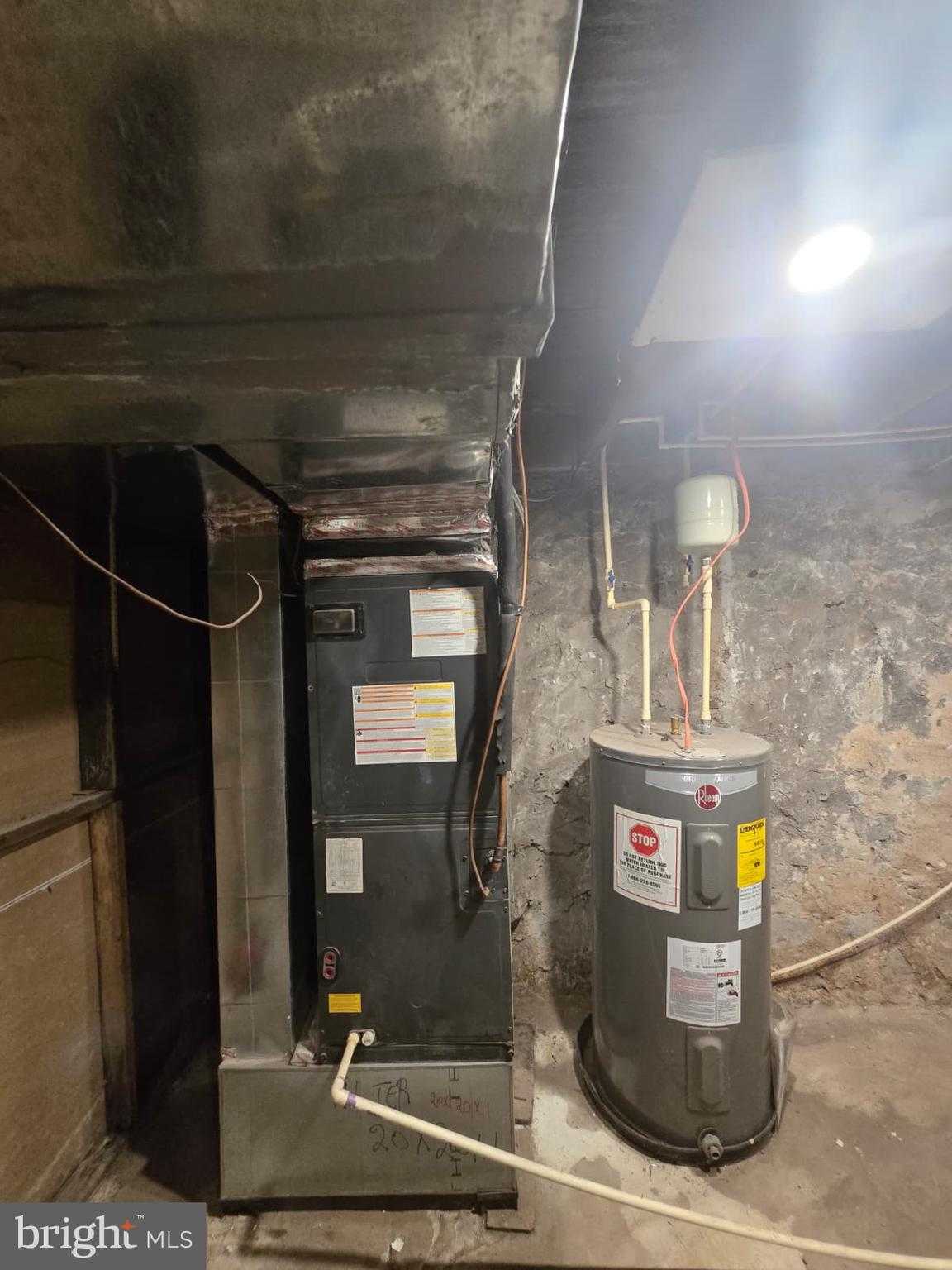 2430 Reisterstown Rd photo 36