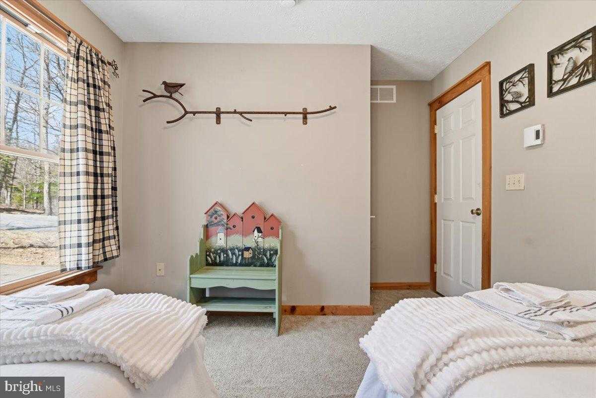 111 High Mountain Ln photo 32