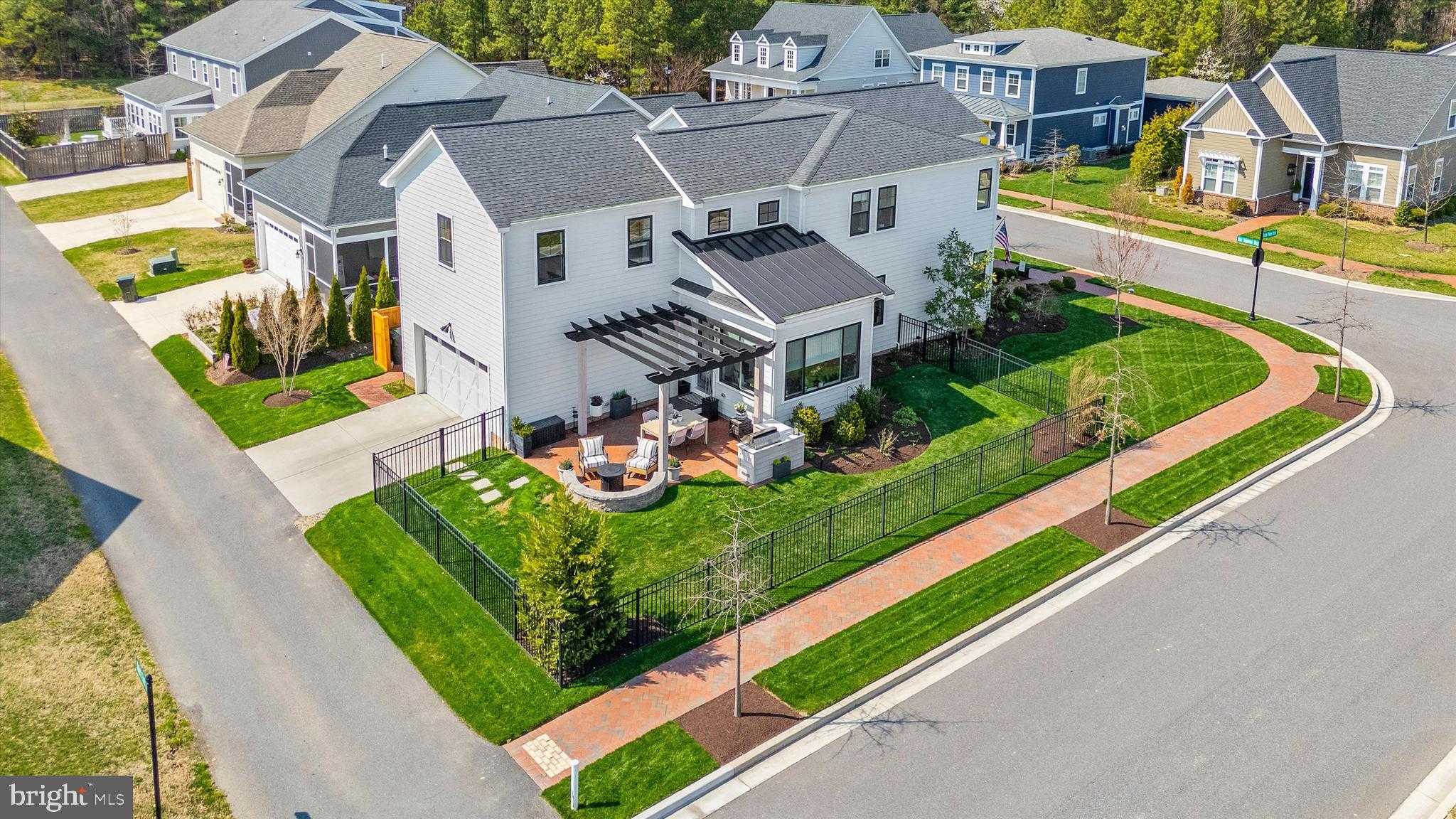 8099 Fox Squirrel Way photo 5