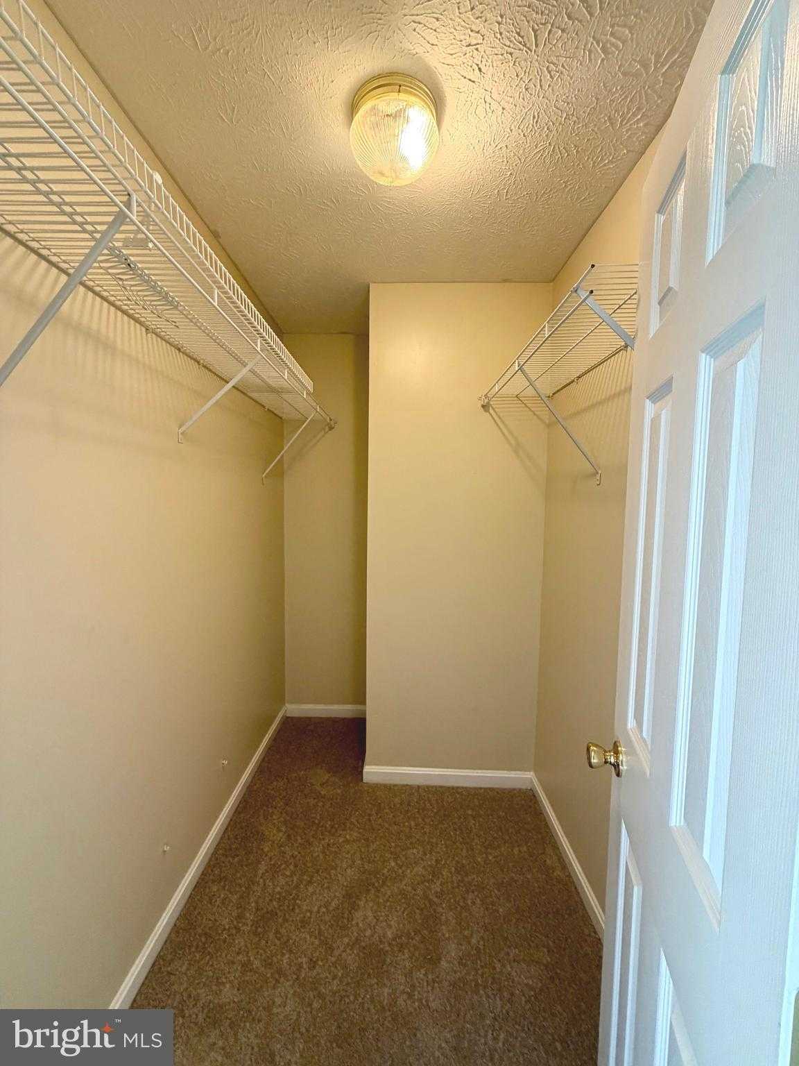 7037 Heather Dr photo 16