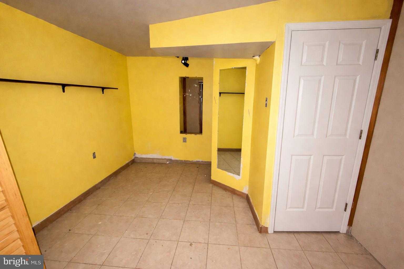 8446 Bayard St photo 22