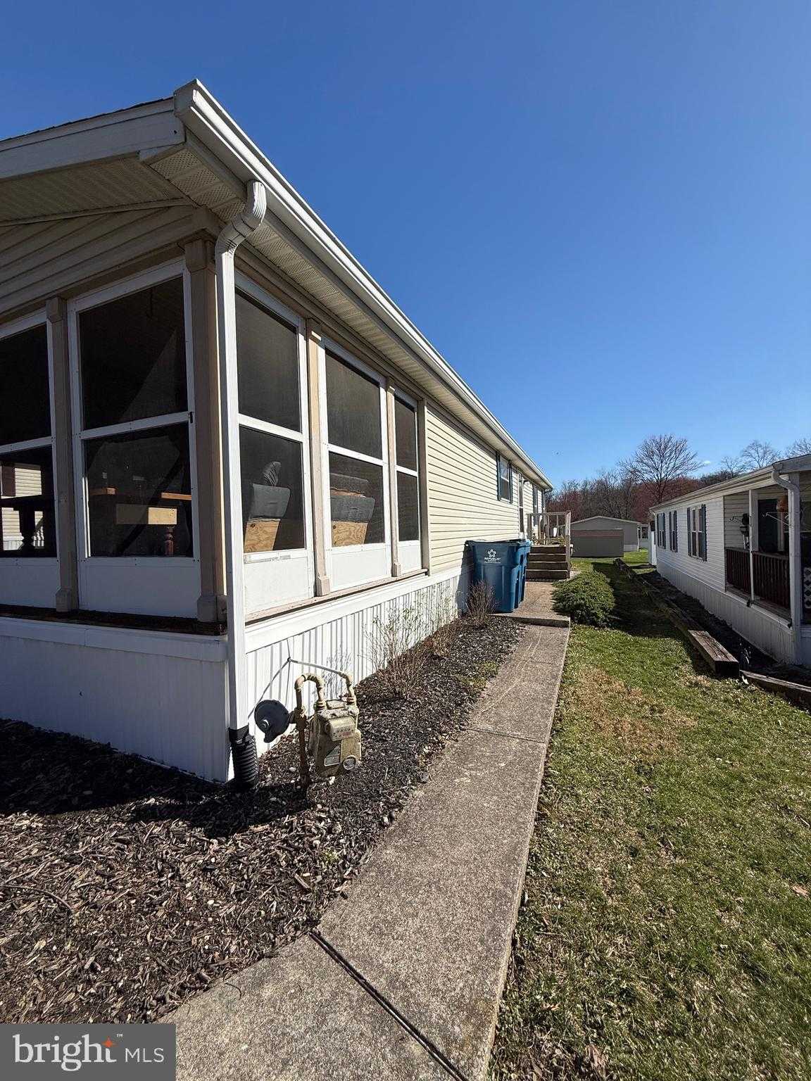 69 Meadow Run Pl photo 7