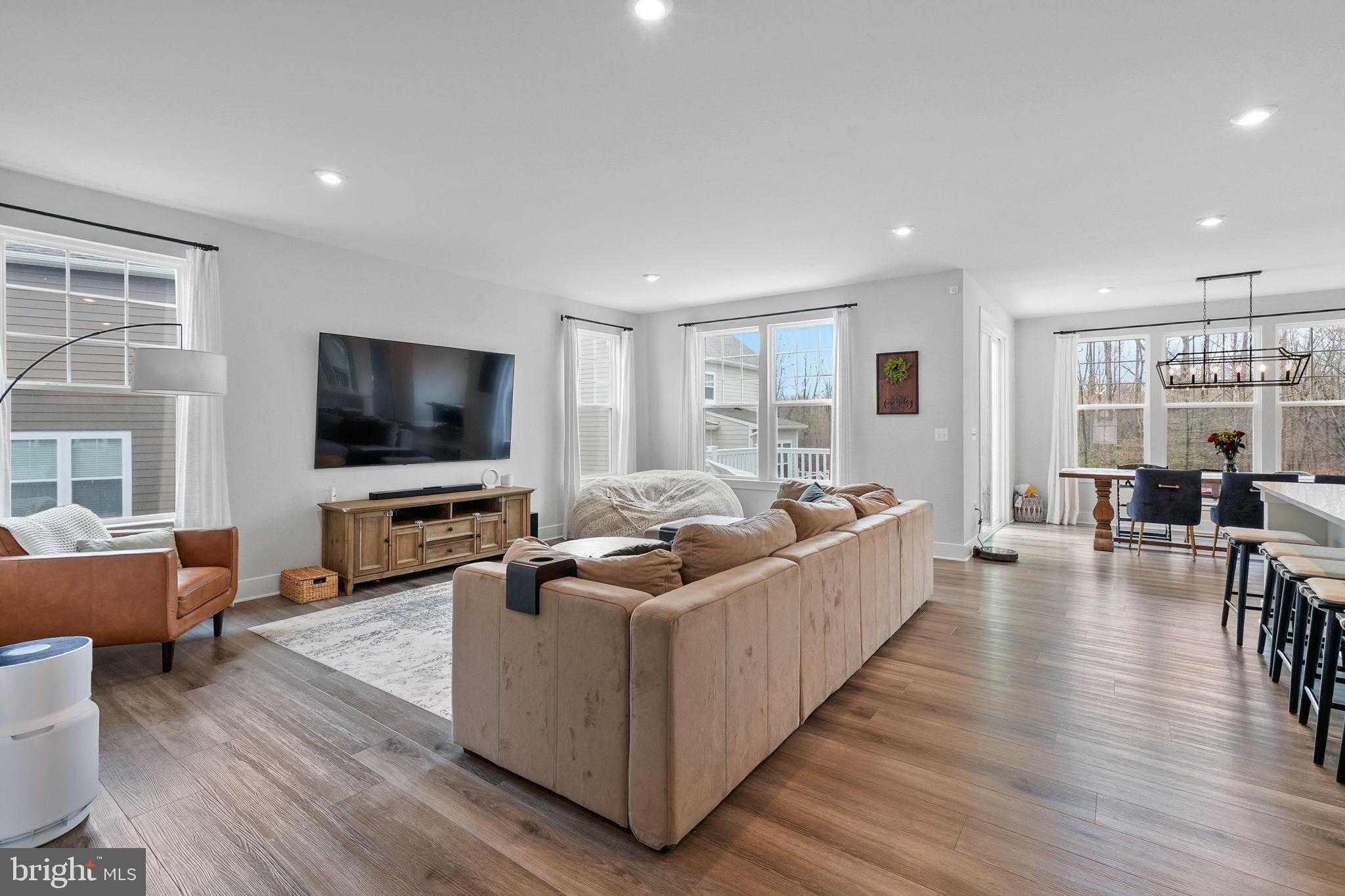 18150 Marsh Pine Rd photo 8