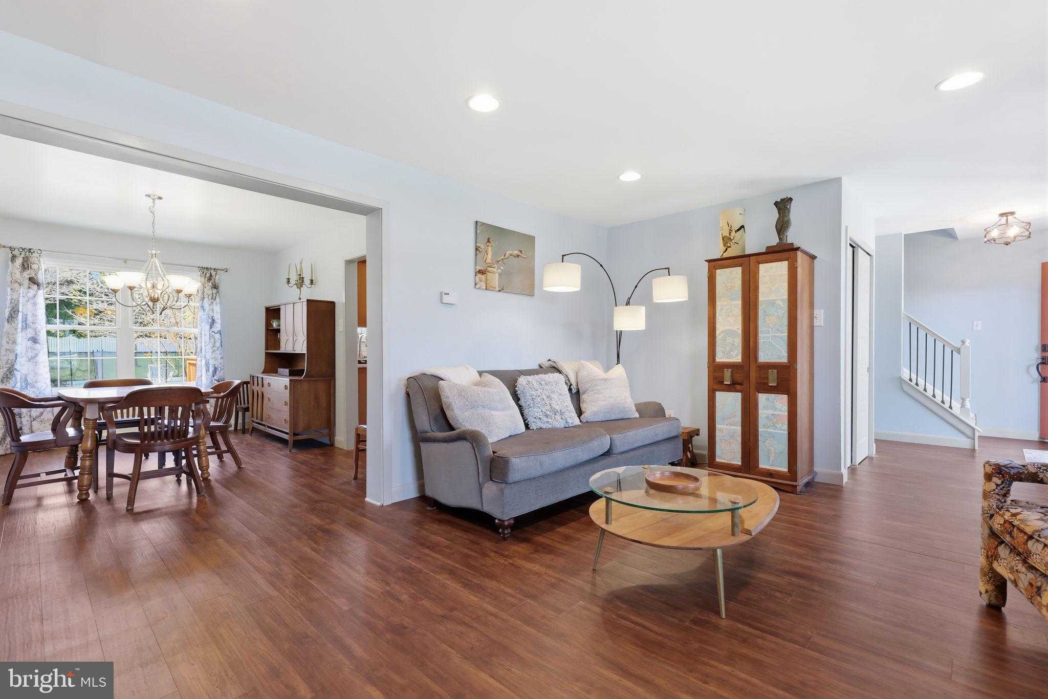 118 Lesha Dr photo 7