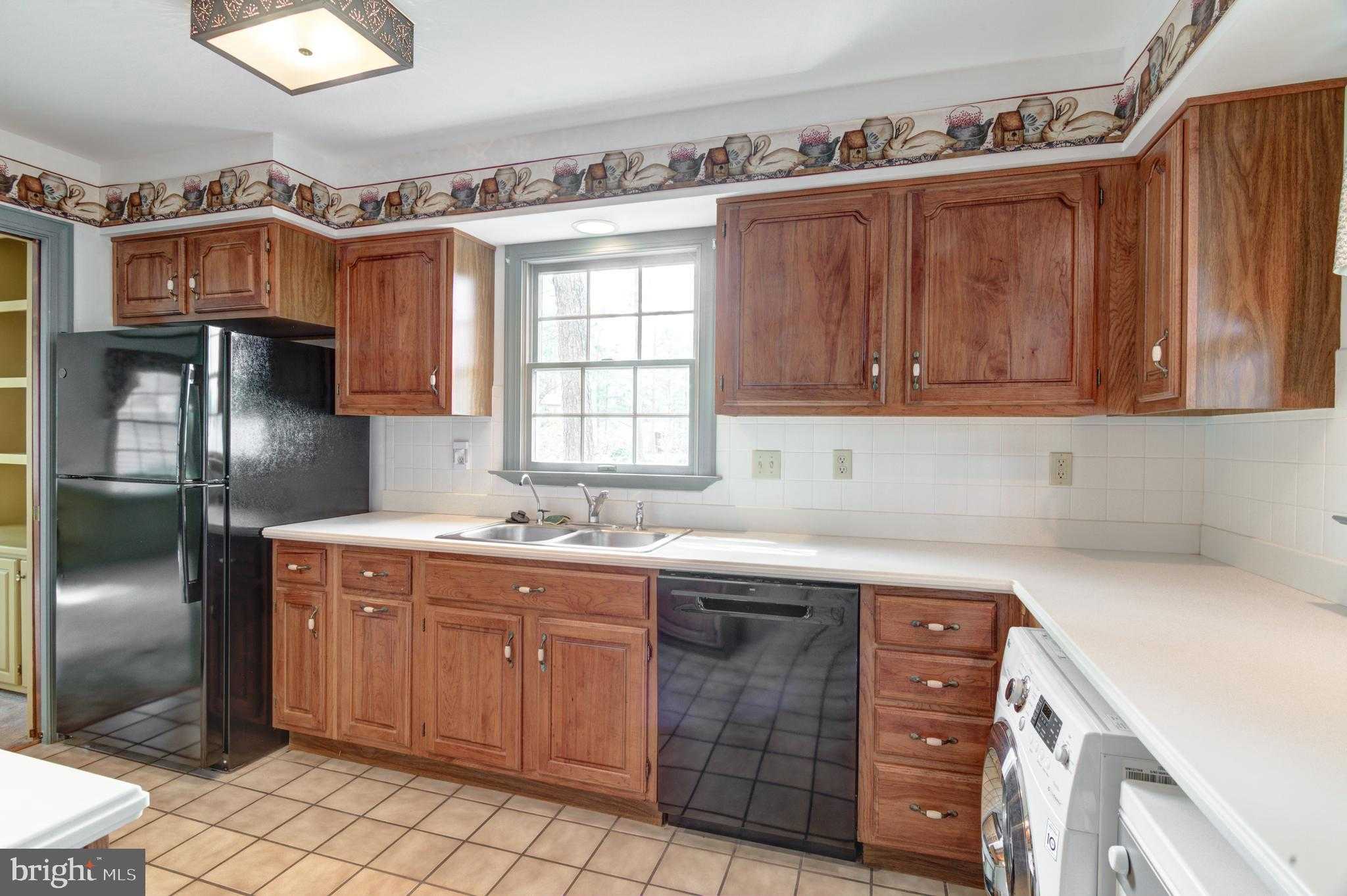 38 Salt Grass Rd photo 3