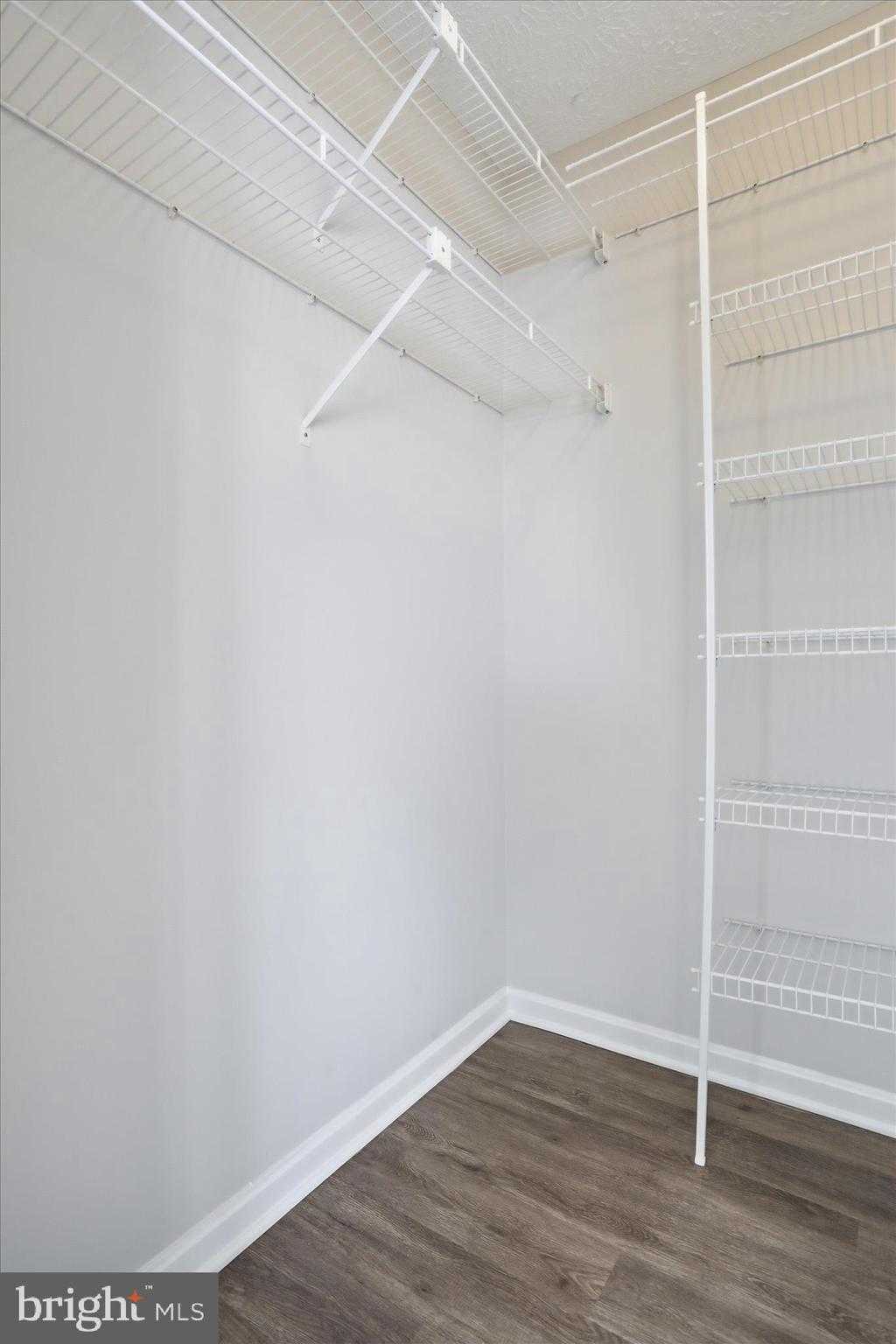 2137 Wainwright CT Unit 1c photo 17