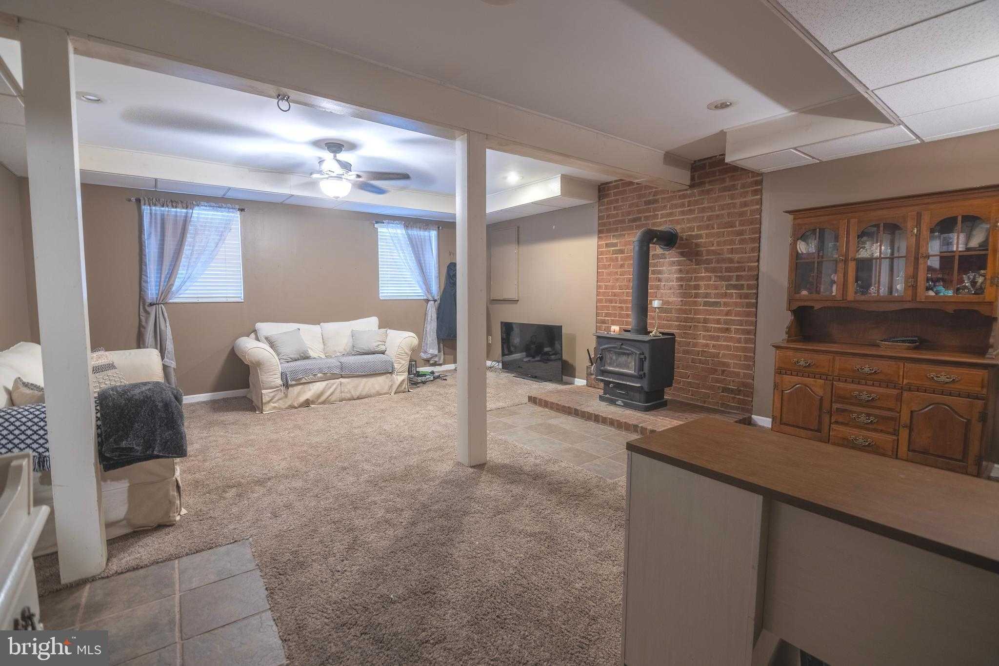 185 Elfner Rd photo 27