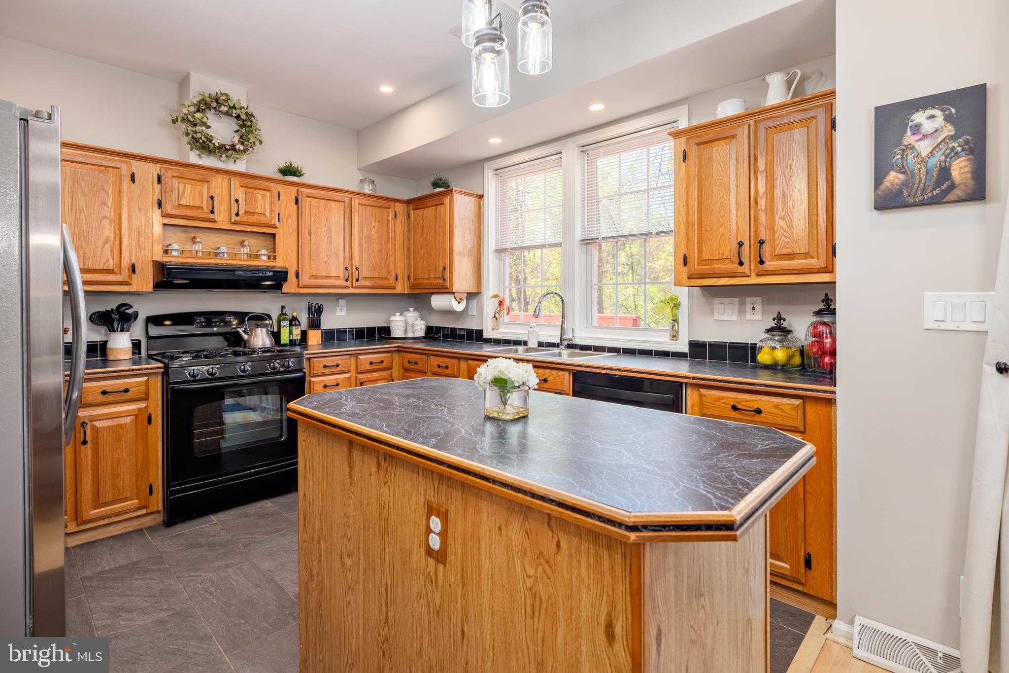 7213 Waterloo Pass photo 16