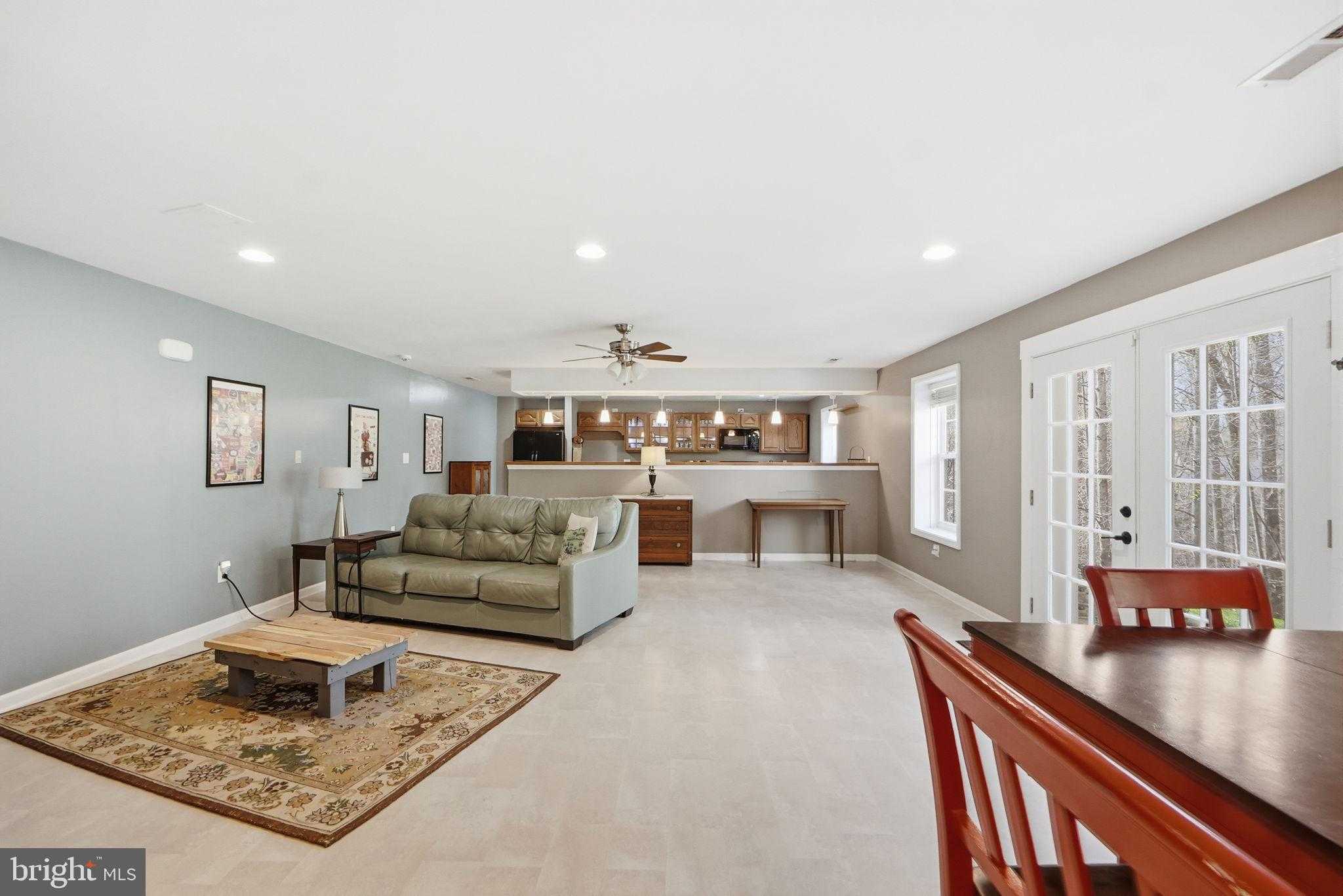 115 Poplar View Dr photo 41