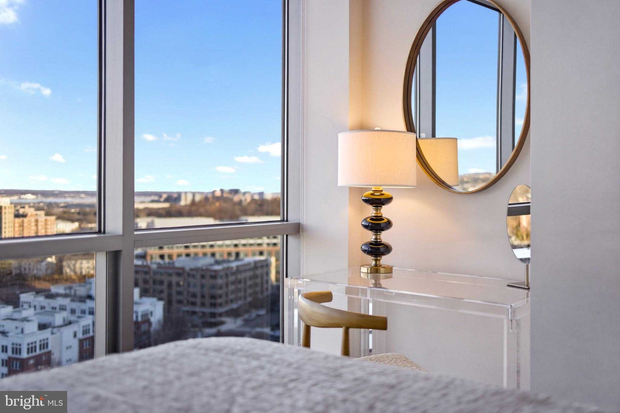 2001 15th St N Apt 1204 photo 55