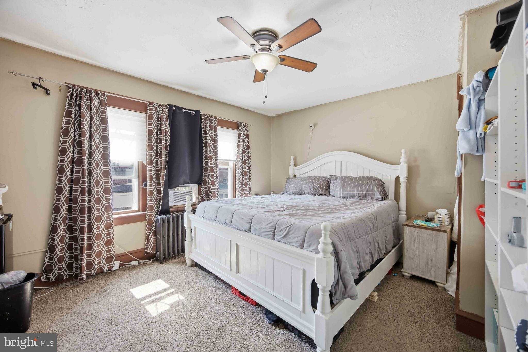 2622 W 7th St photo 16