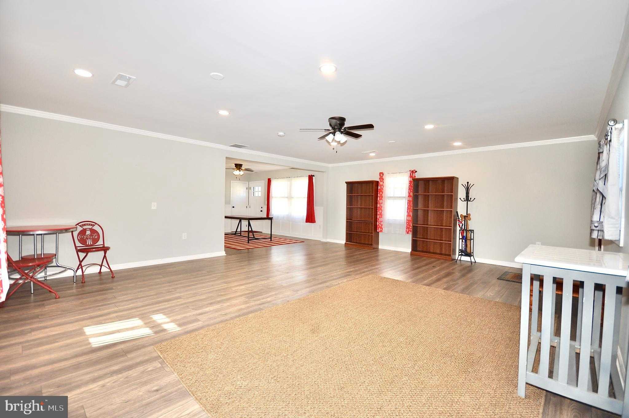 4482 Somerton Rd photo 11