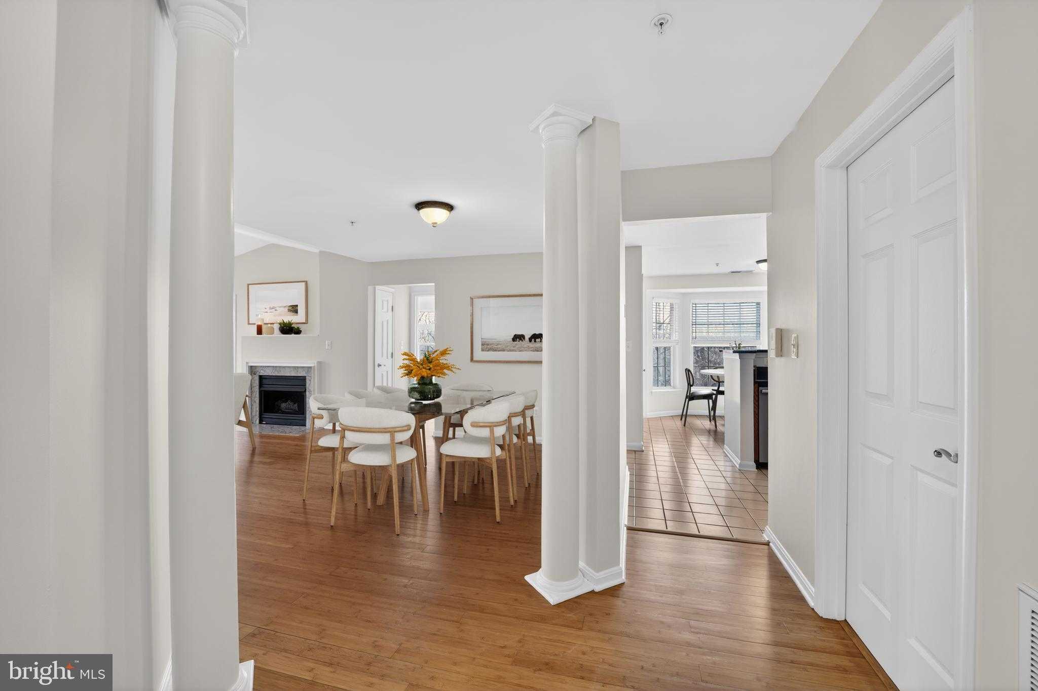 2161 Scotts Crossing CT Apt 302 photo 7