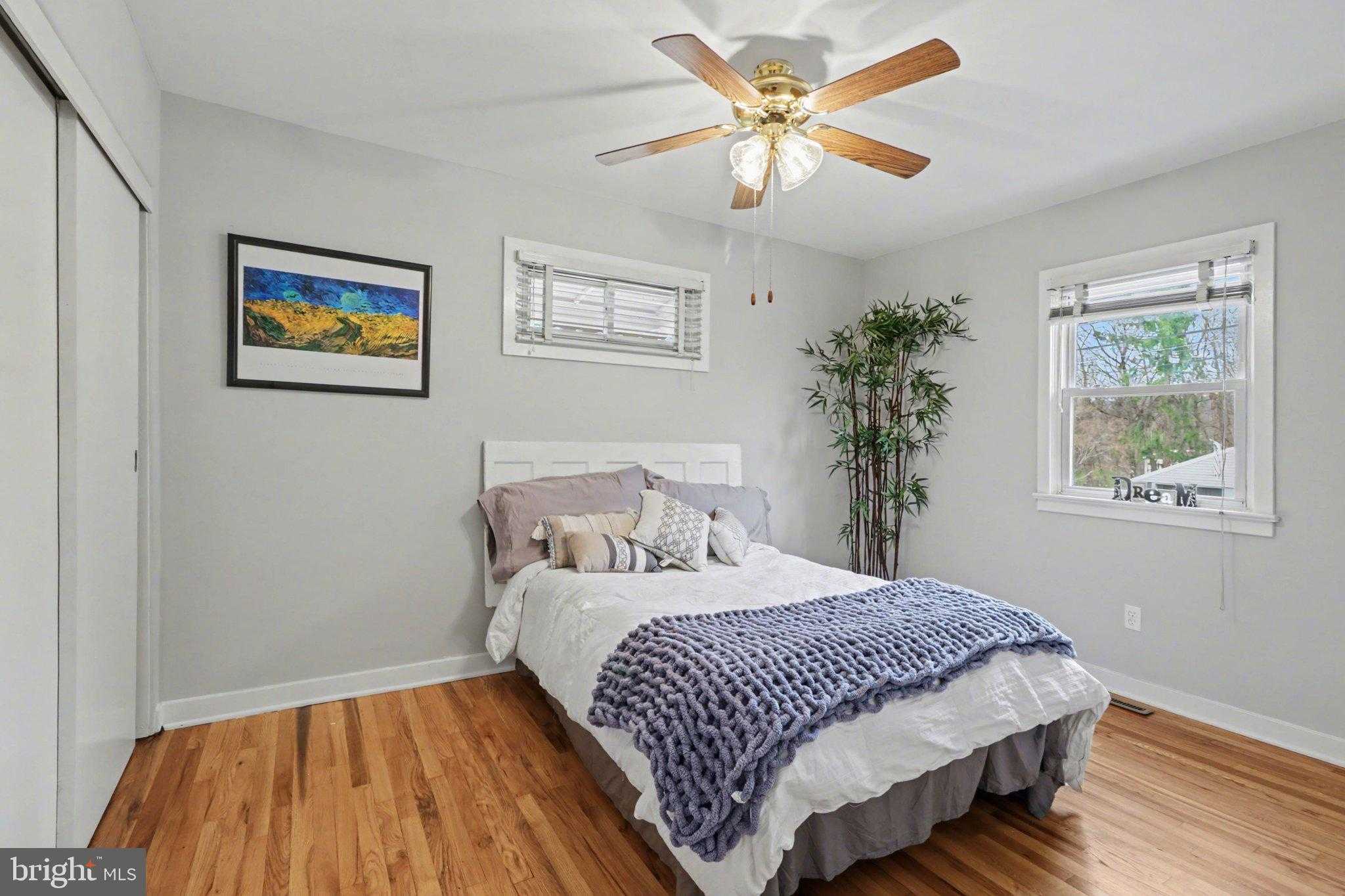 11 W Highland Ave photo 16