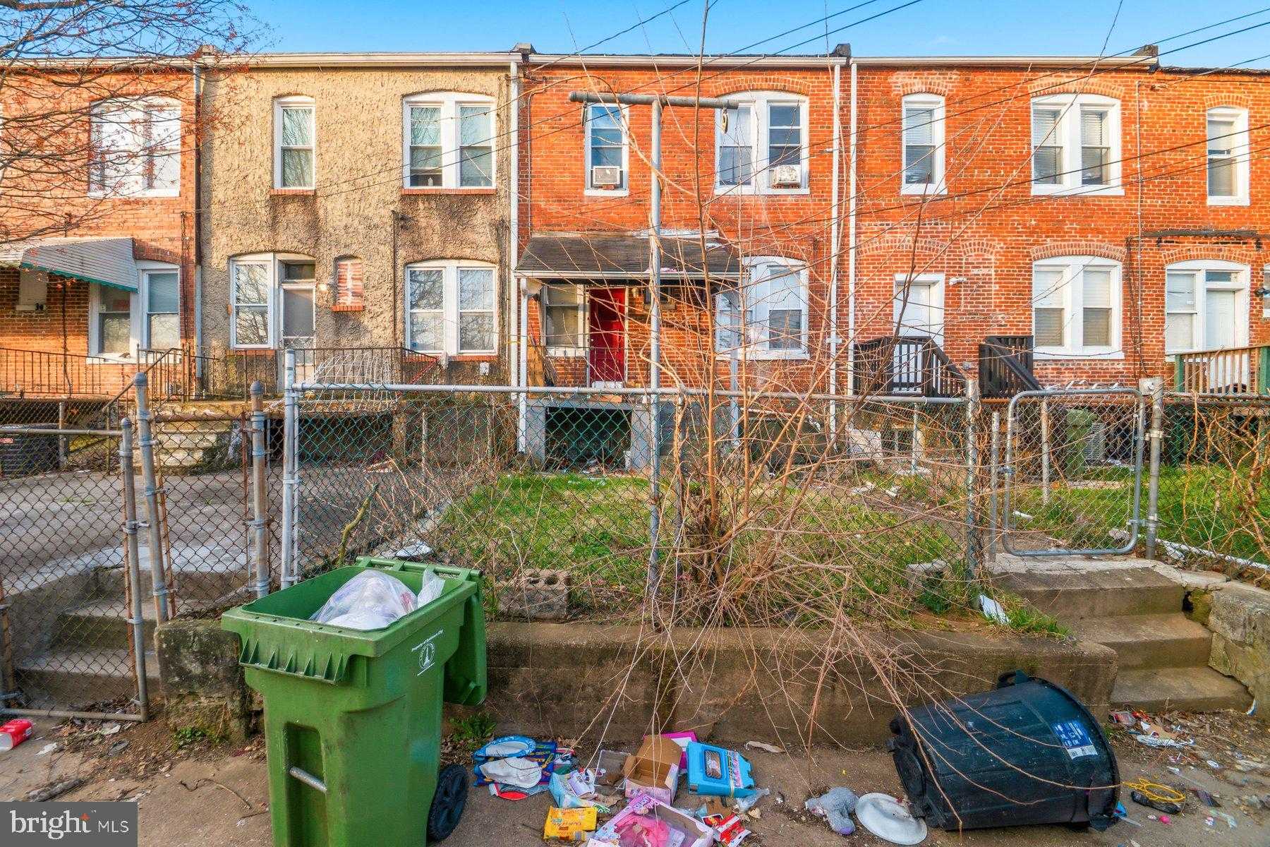 3934 Dolfield Ave photo 7