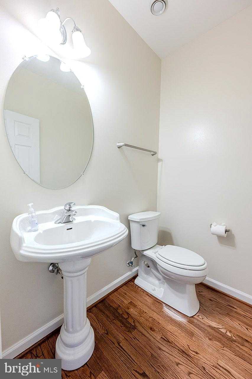 230 W Ridge CT photo 21