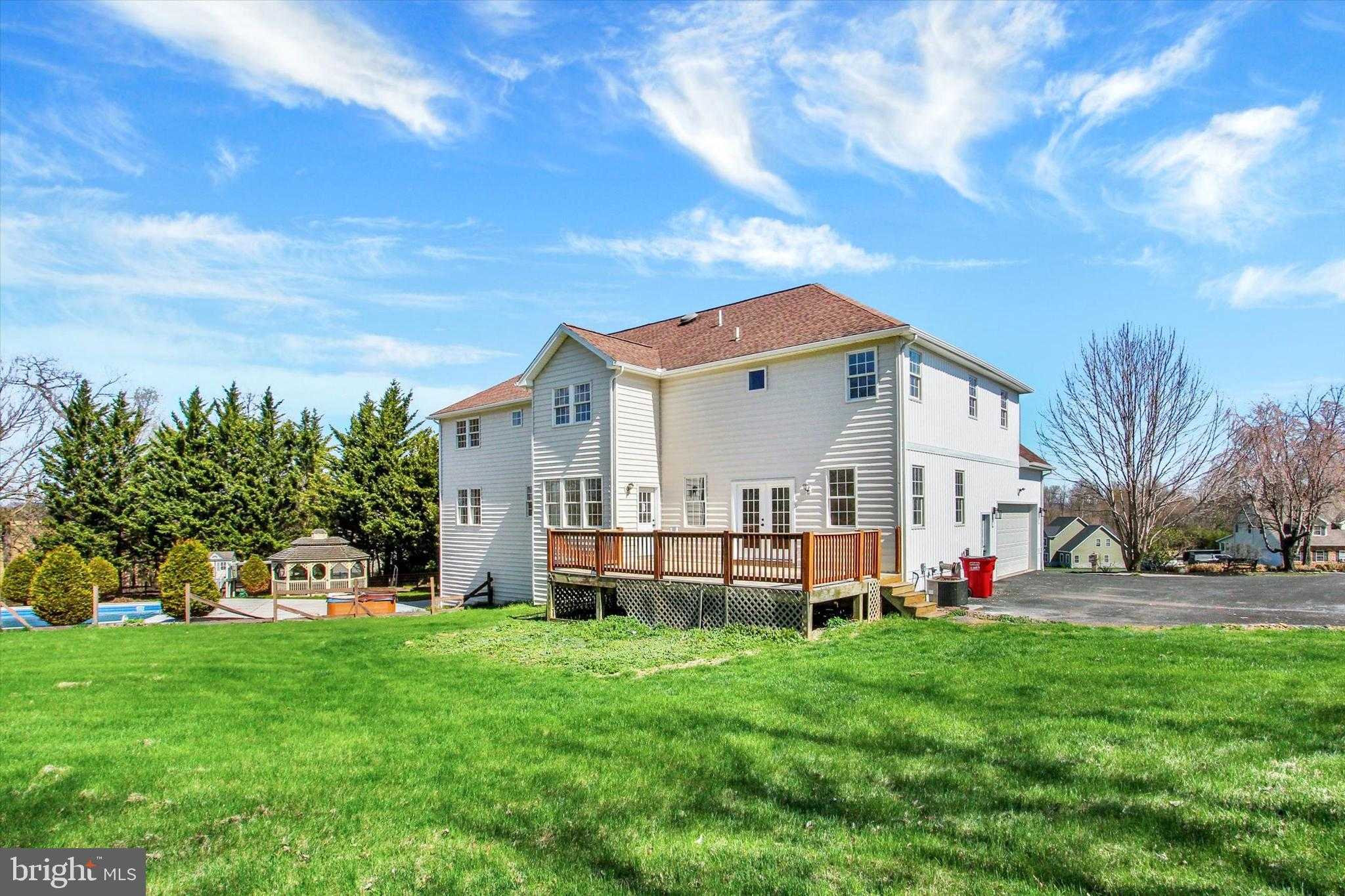 7 Beverly CT photo 65