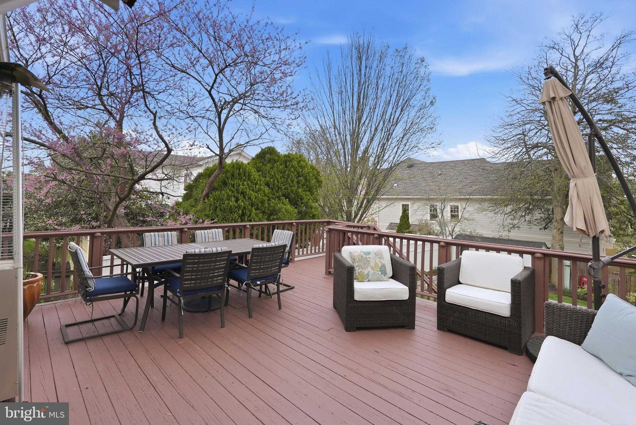 2343 N Fillmore St photo 45