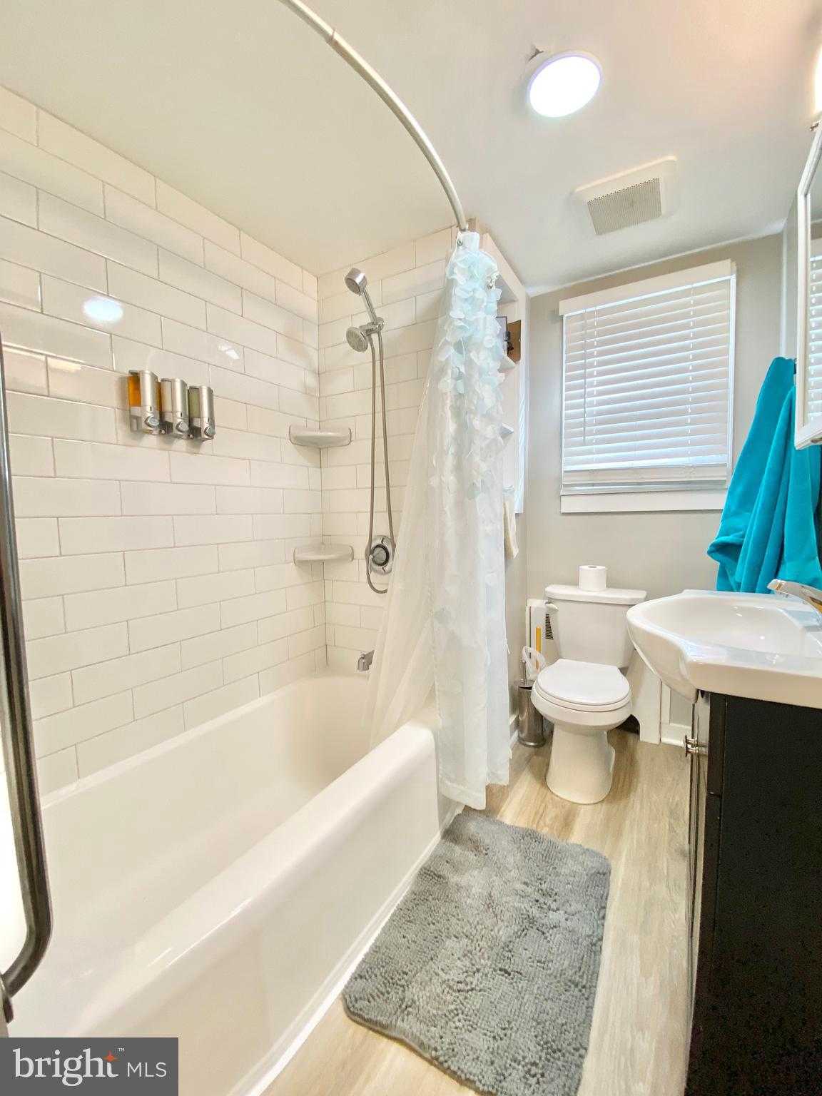 4412 Bloomfield Ave photo 42