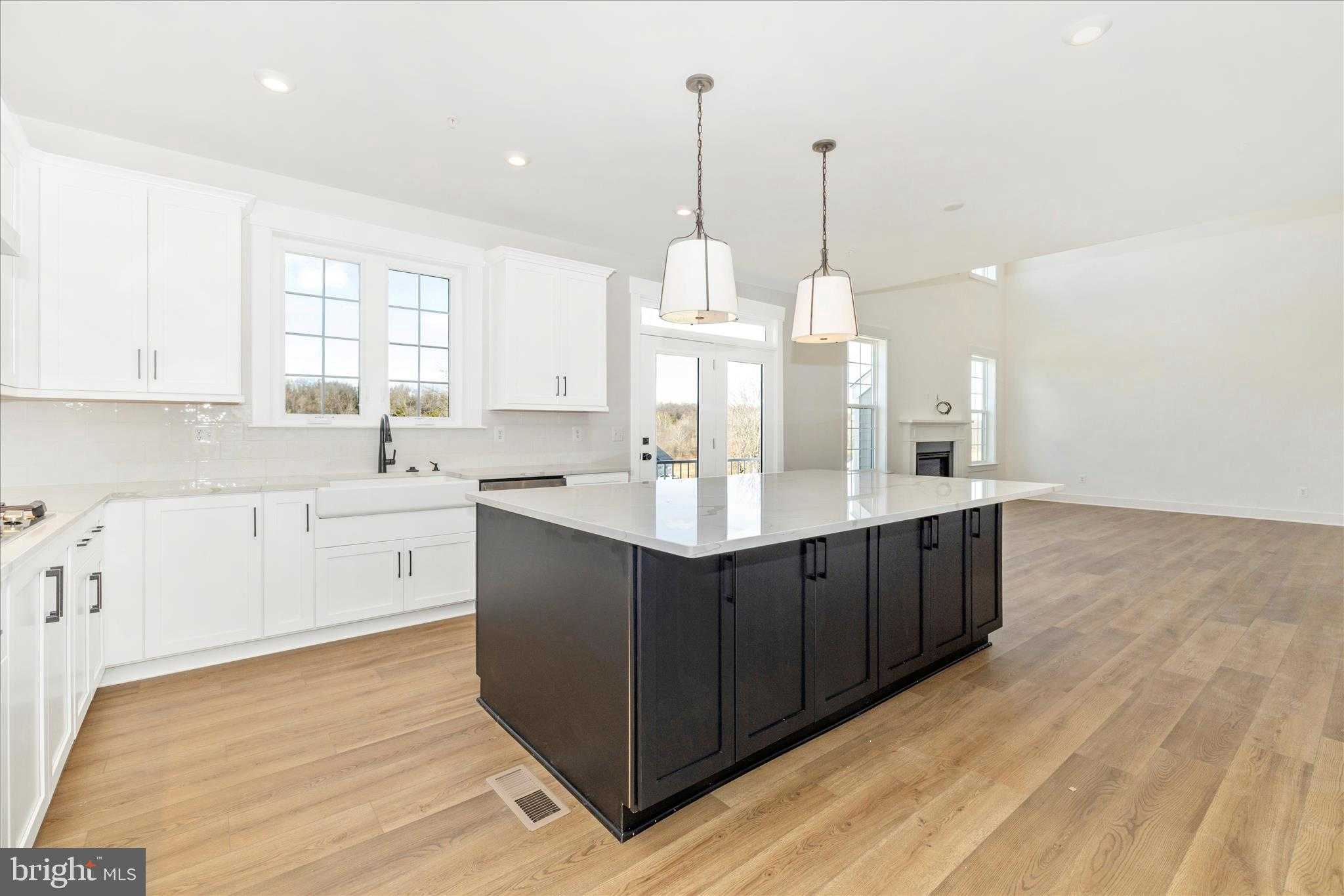 10242 Daysville Rd photo 21