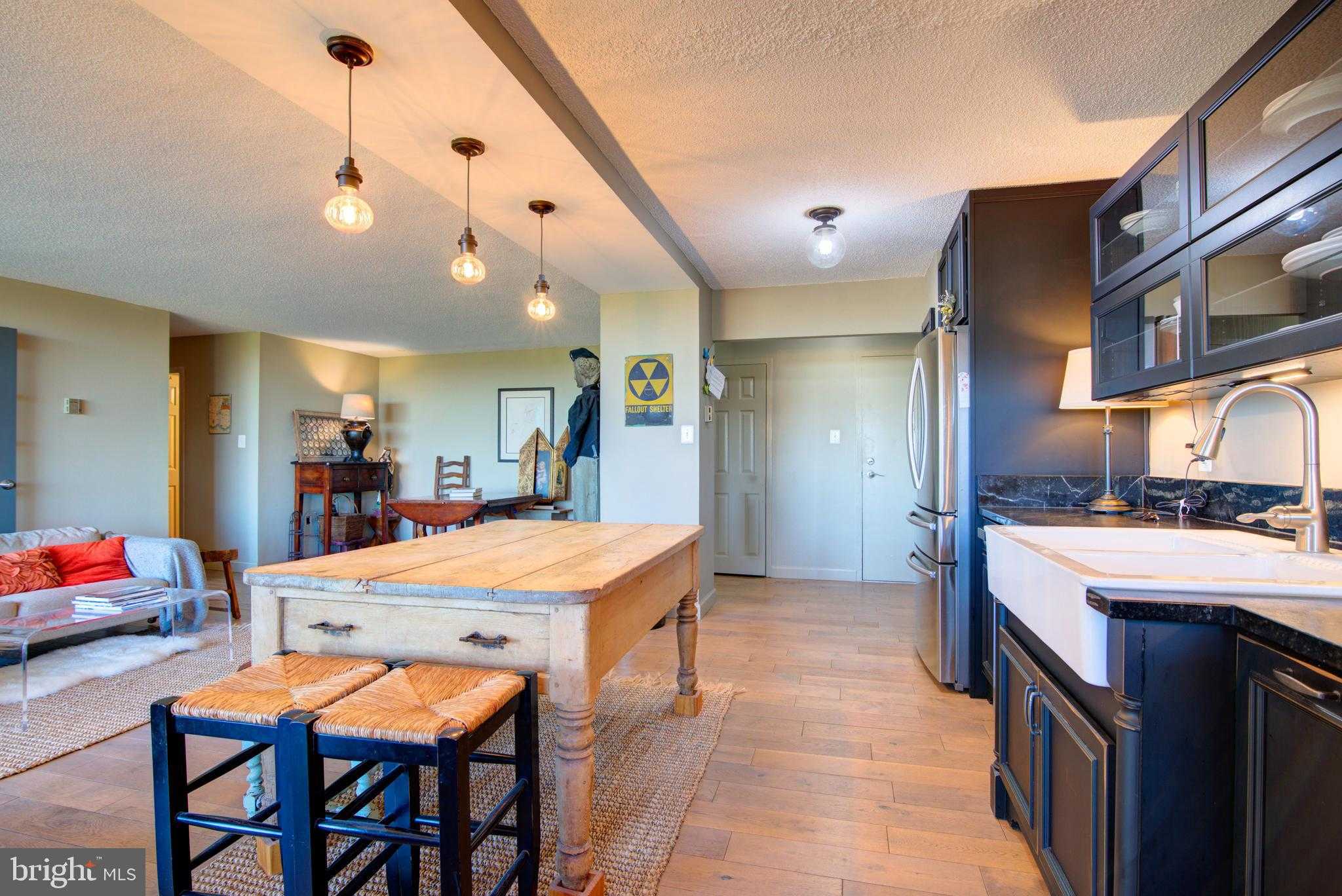 2500 N Van Dorn St Apt 801 photo 6