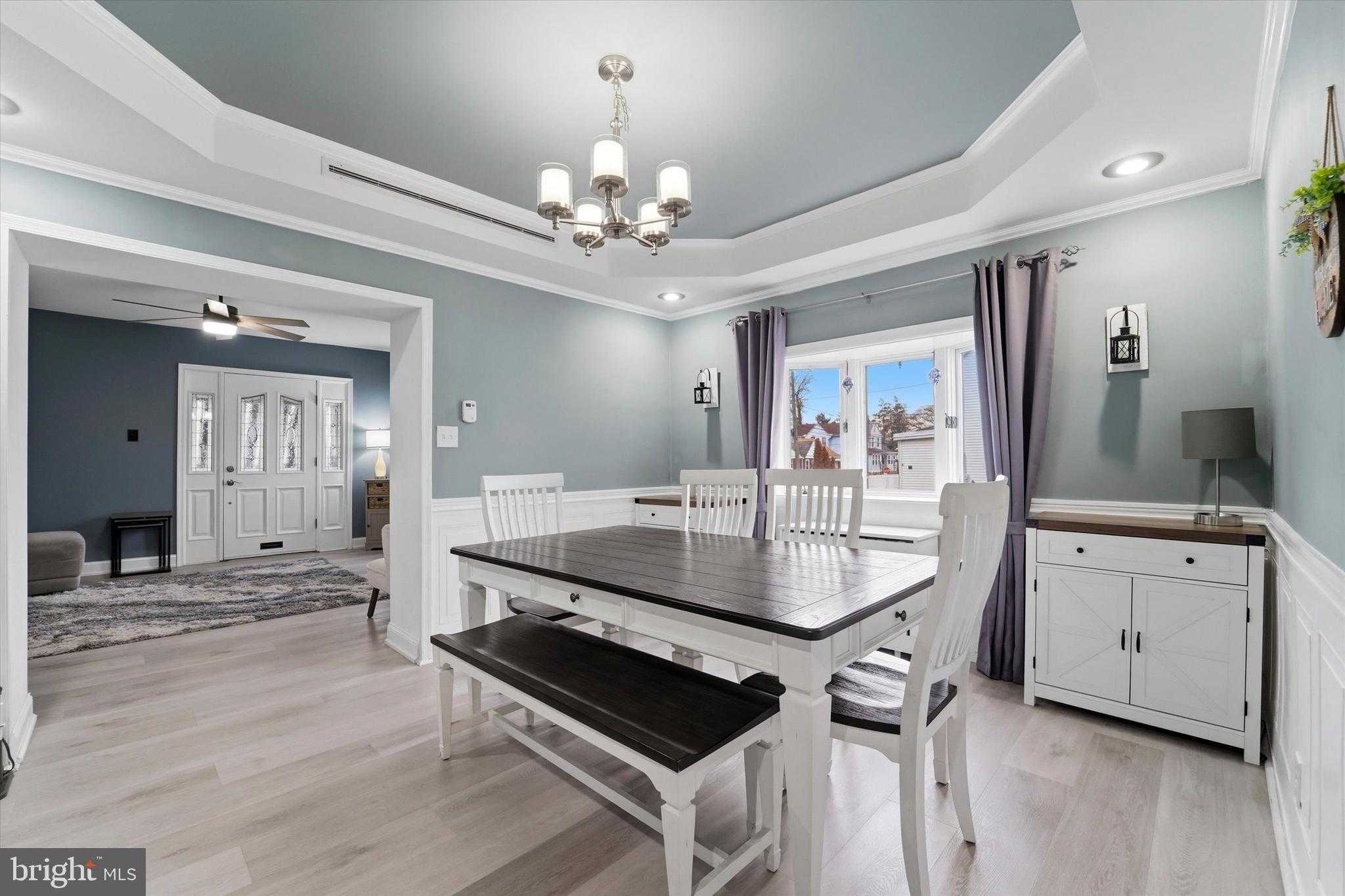 827 Broad St photo 6