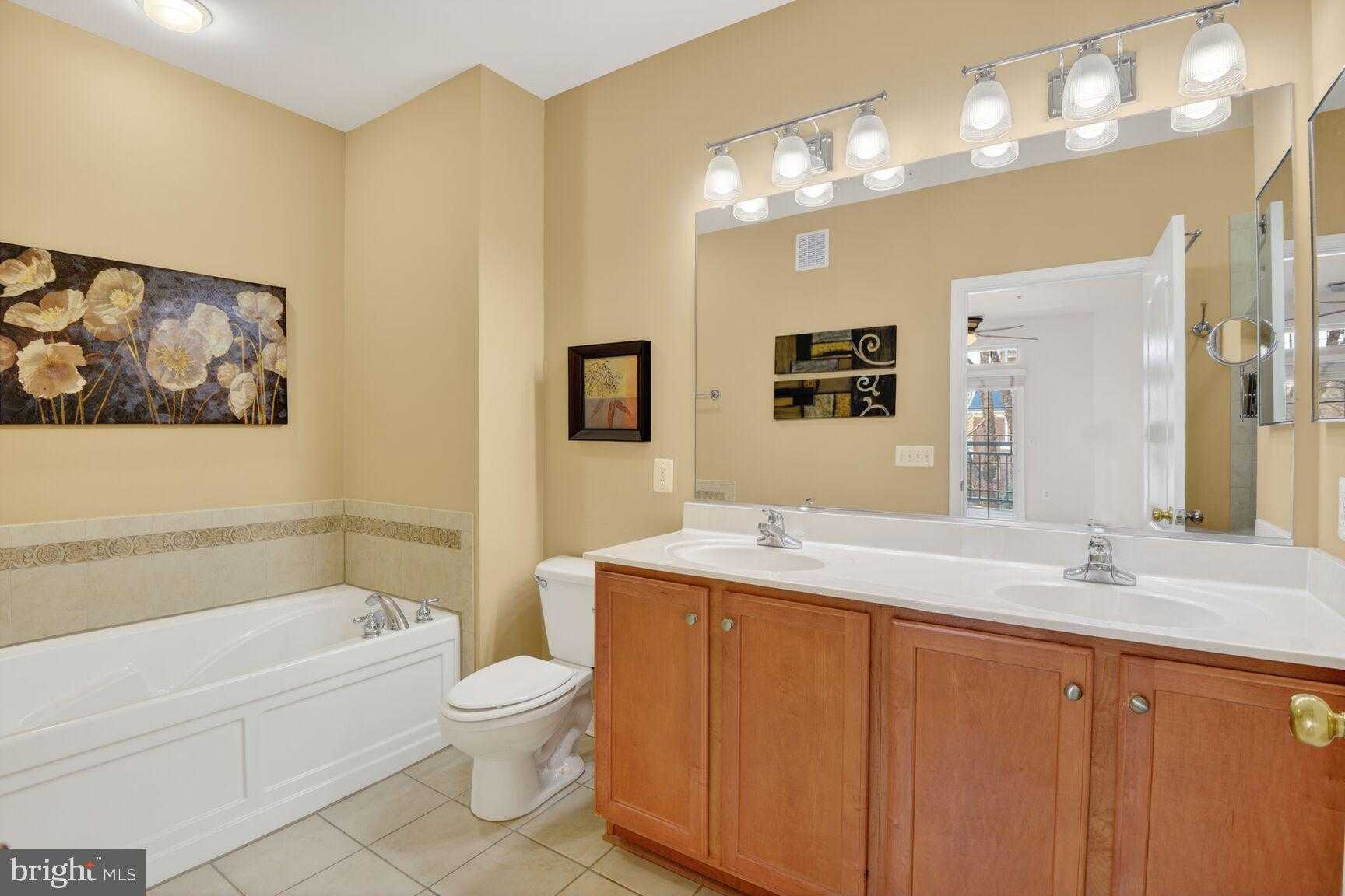 9405 Blackwell Rd Apt 214 photo 20