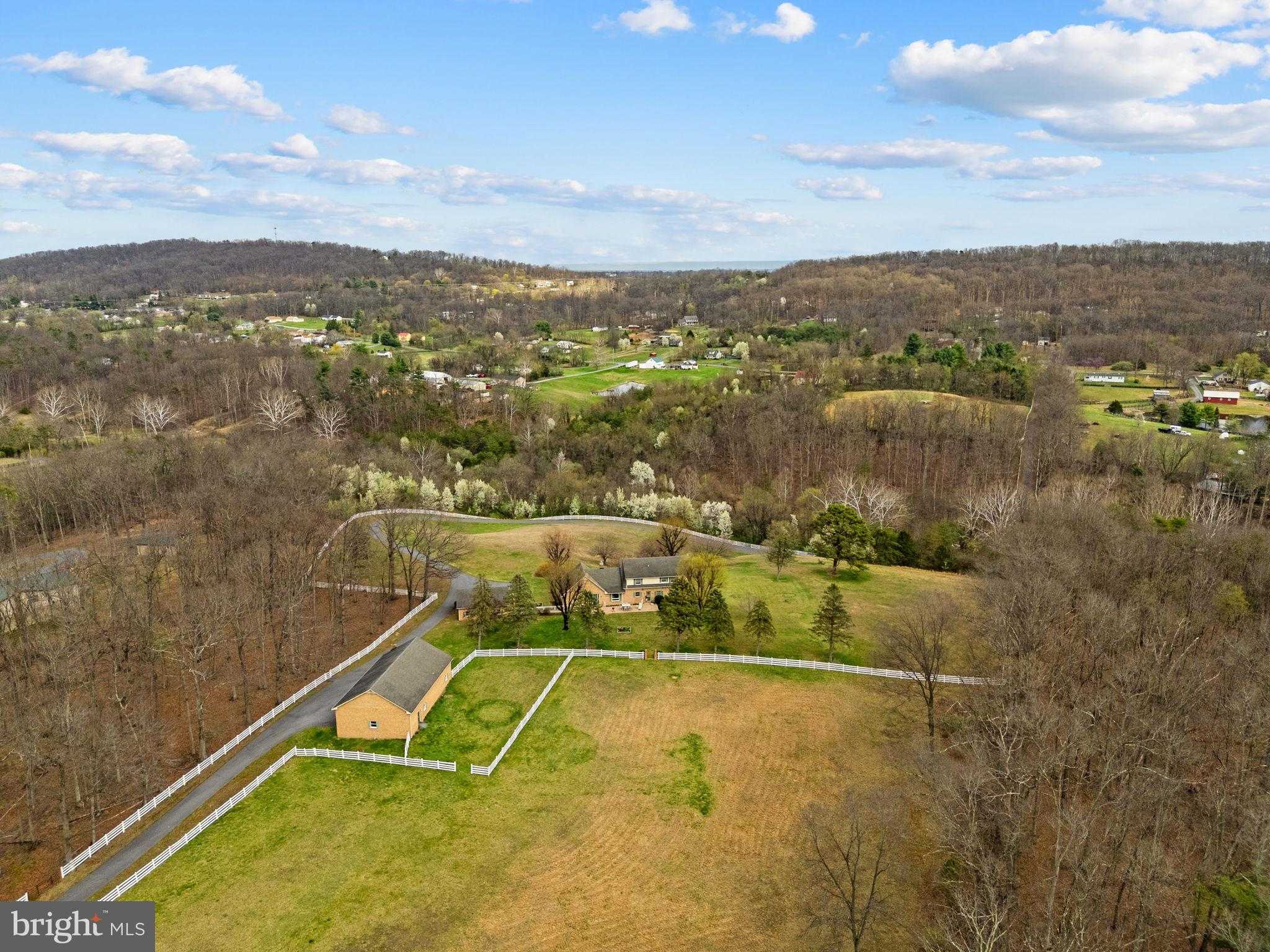 456 Marple Rd photo 70