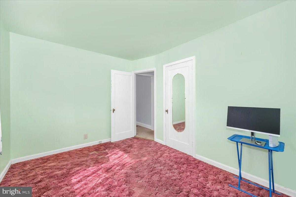 1910 Tyler Rd photo 38