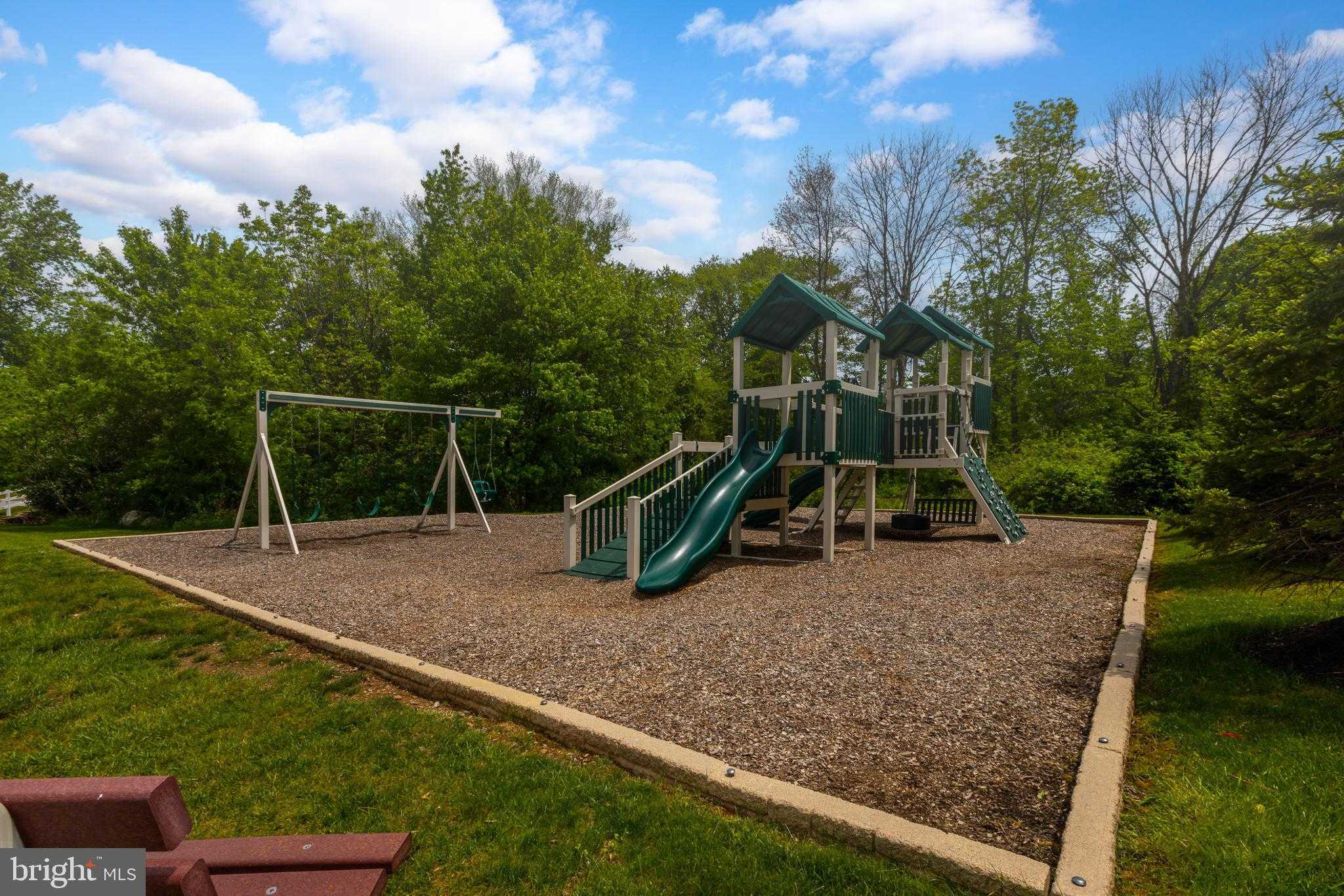 1345 Northumberland Rd photo 52