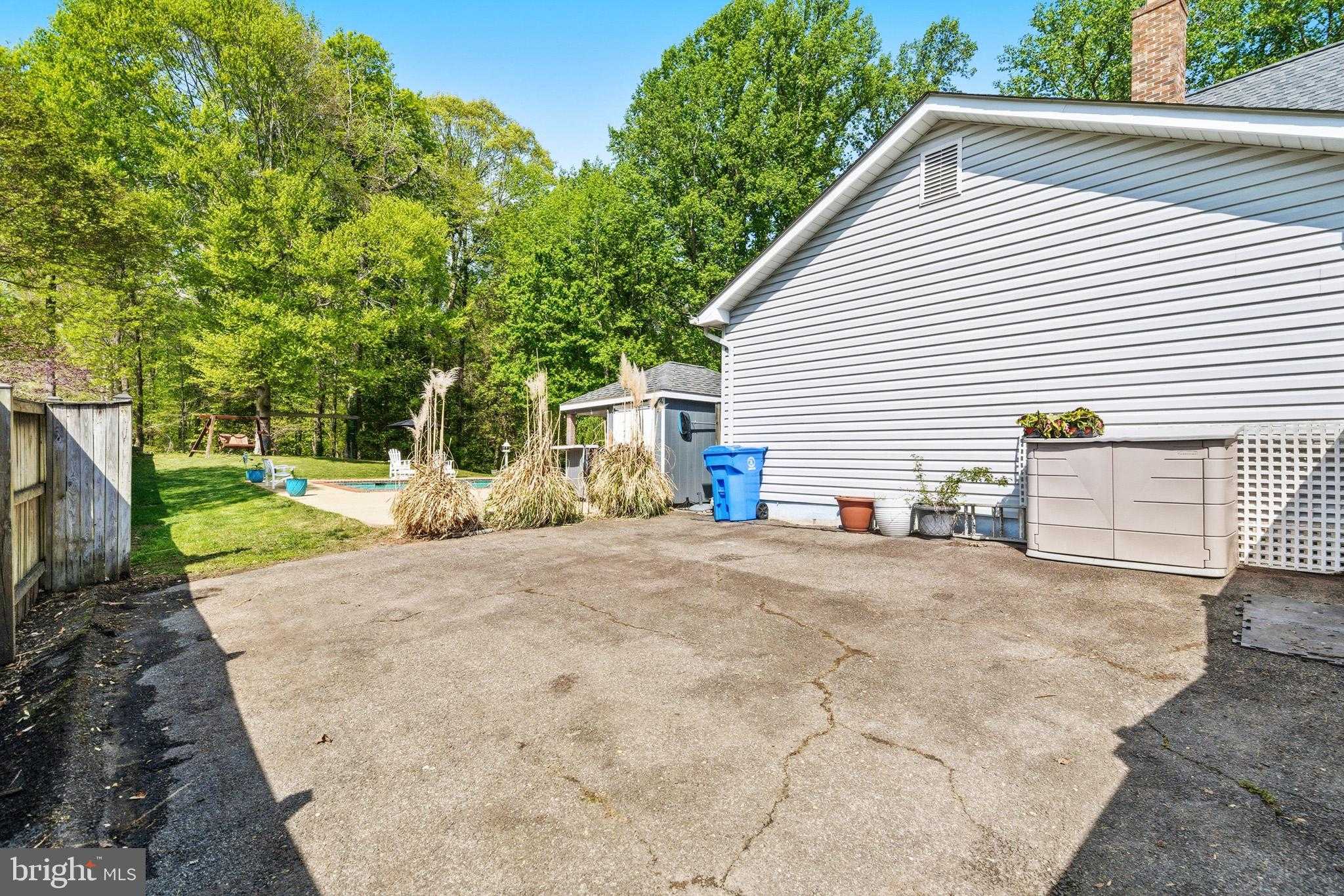 105 Quailwood Pkwy photo 37