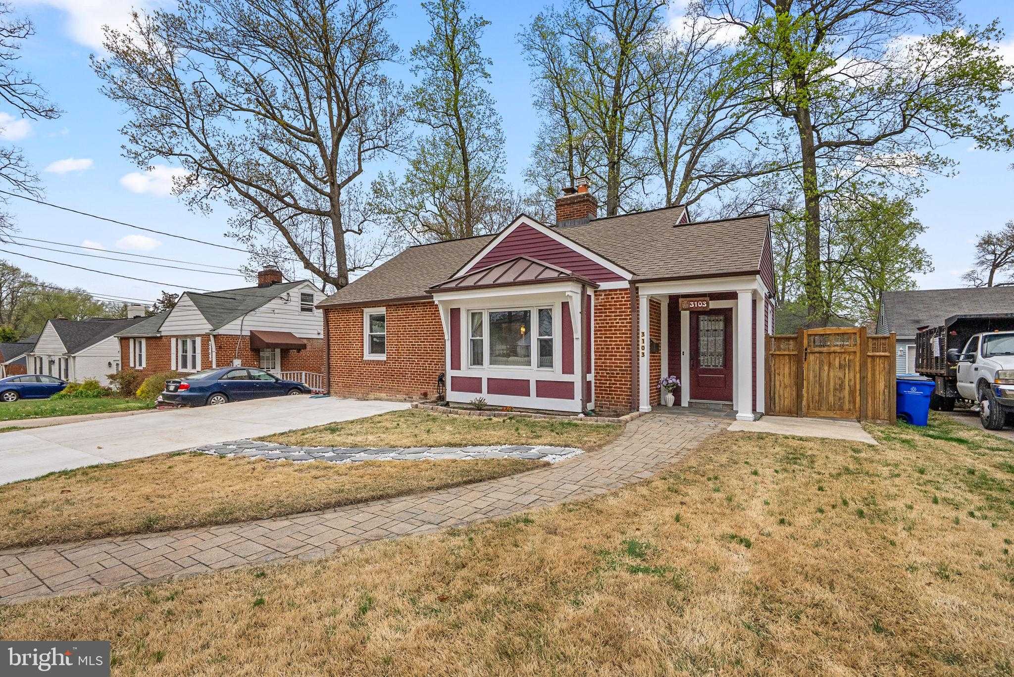 3103 Dawson Ave photo 2